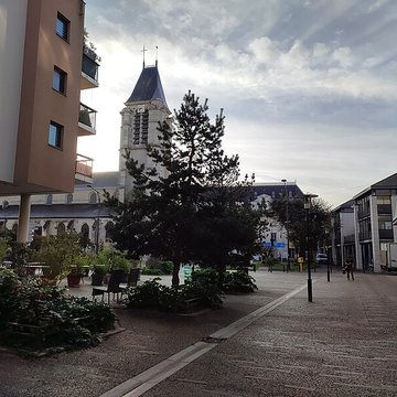 Église Saint-Cyr-Sainte-Julitte de Villejuif