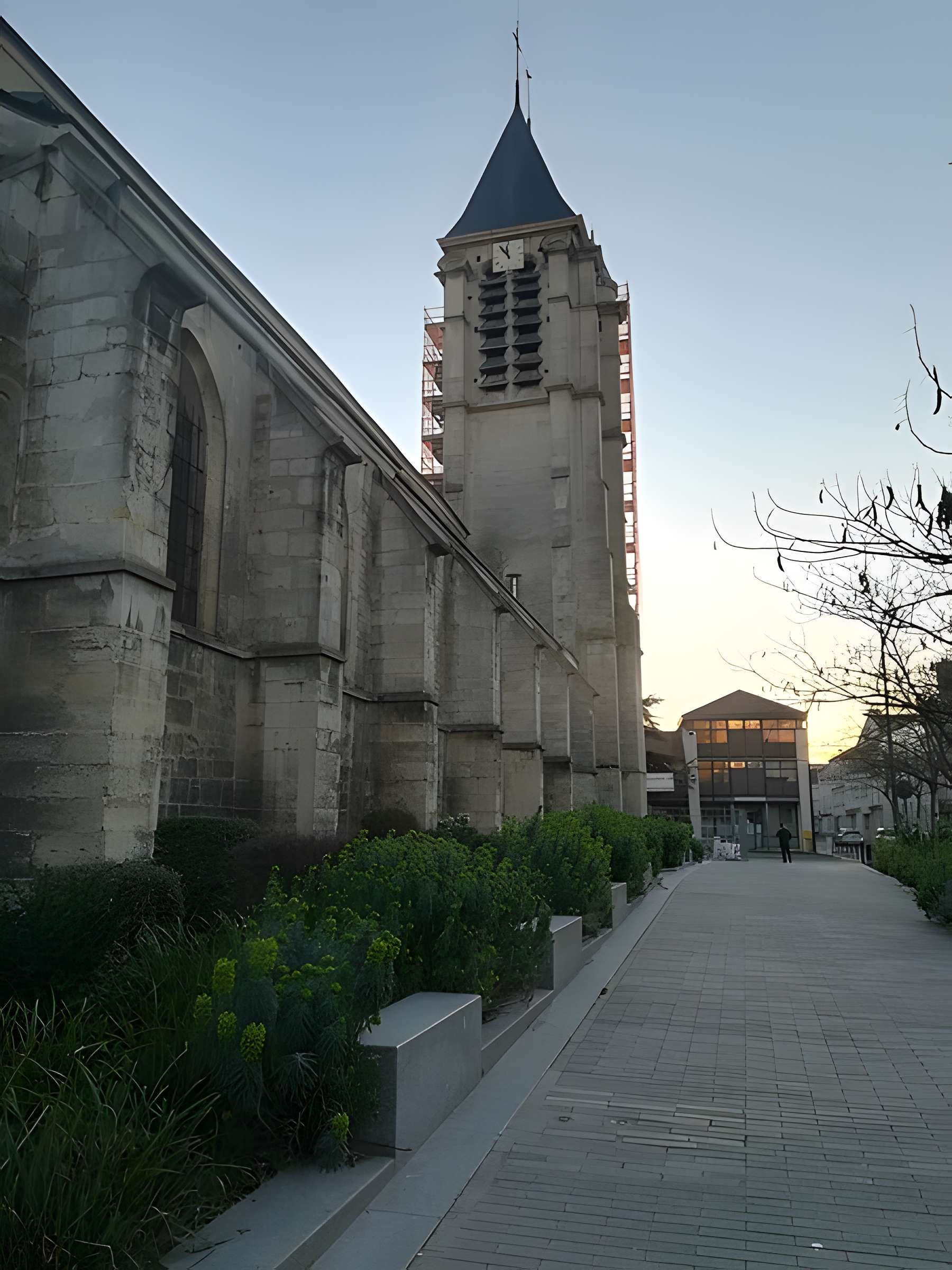 Église Saint-Cyr-Sainte-Julitte de Villejuif