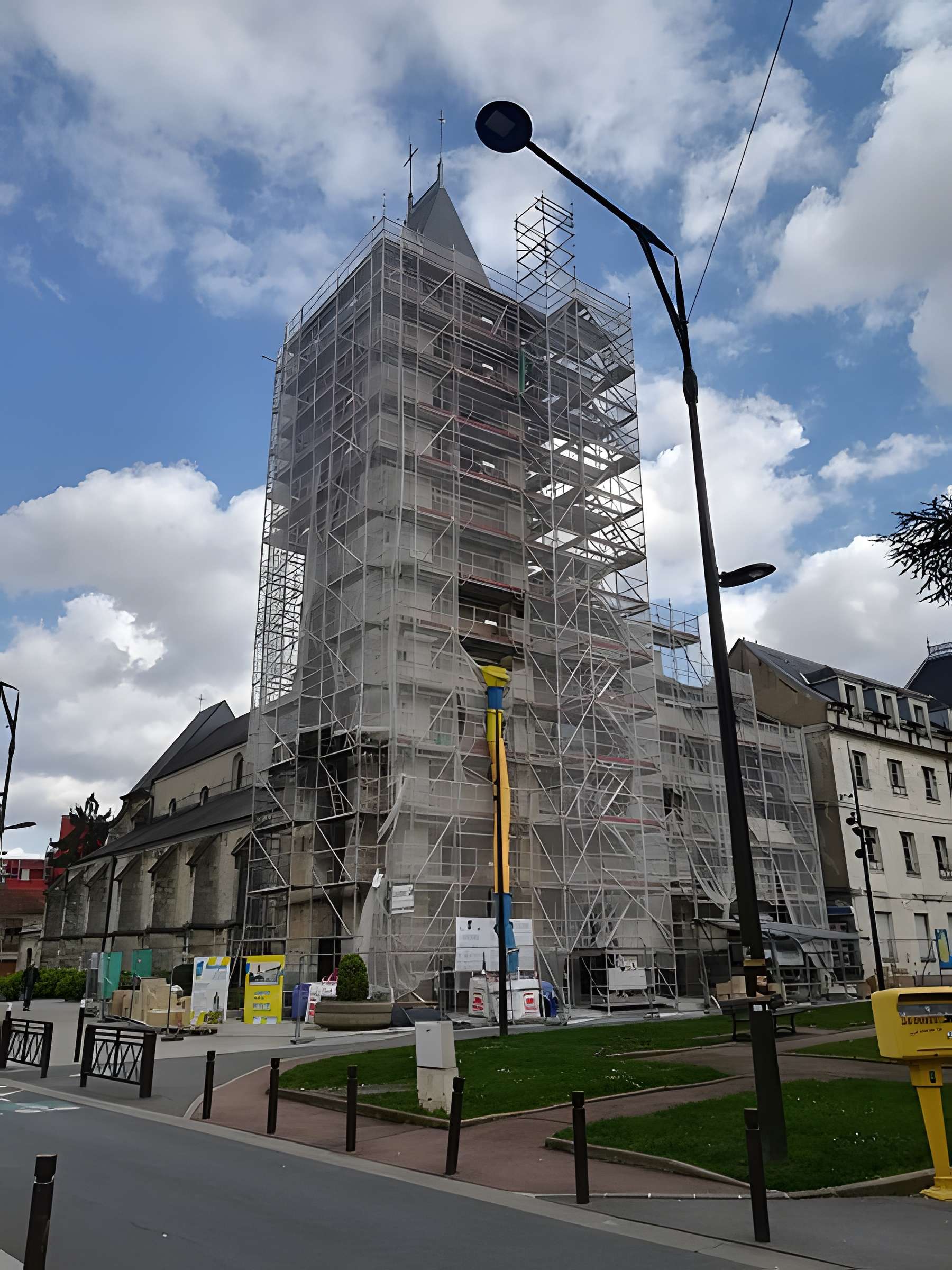 Église Saint-Cyr-Sainte-Julitte de Villejuif