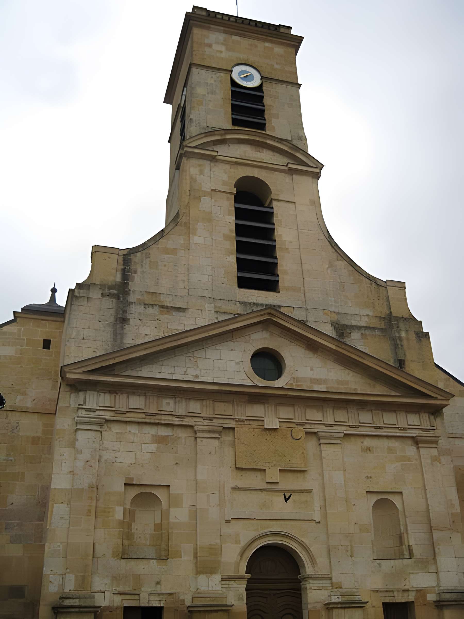 Église Saint-Dagobert de Longwy-Haut 