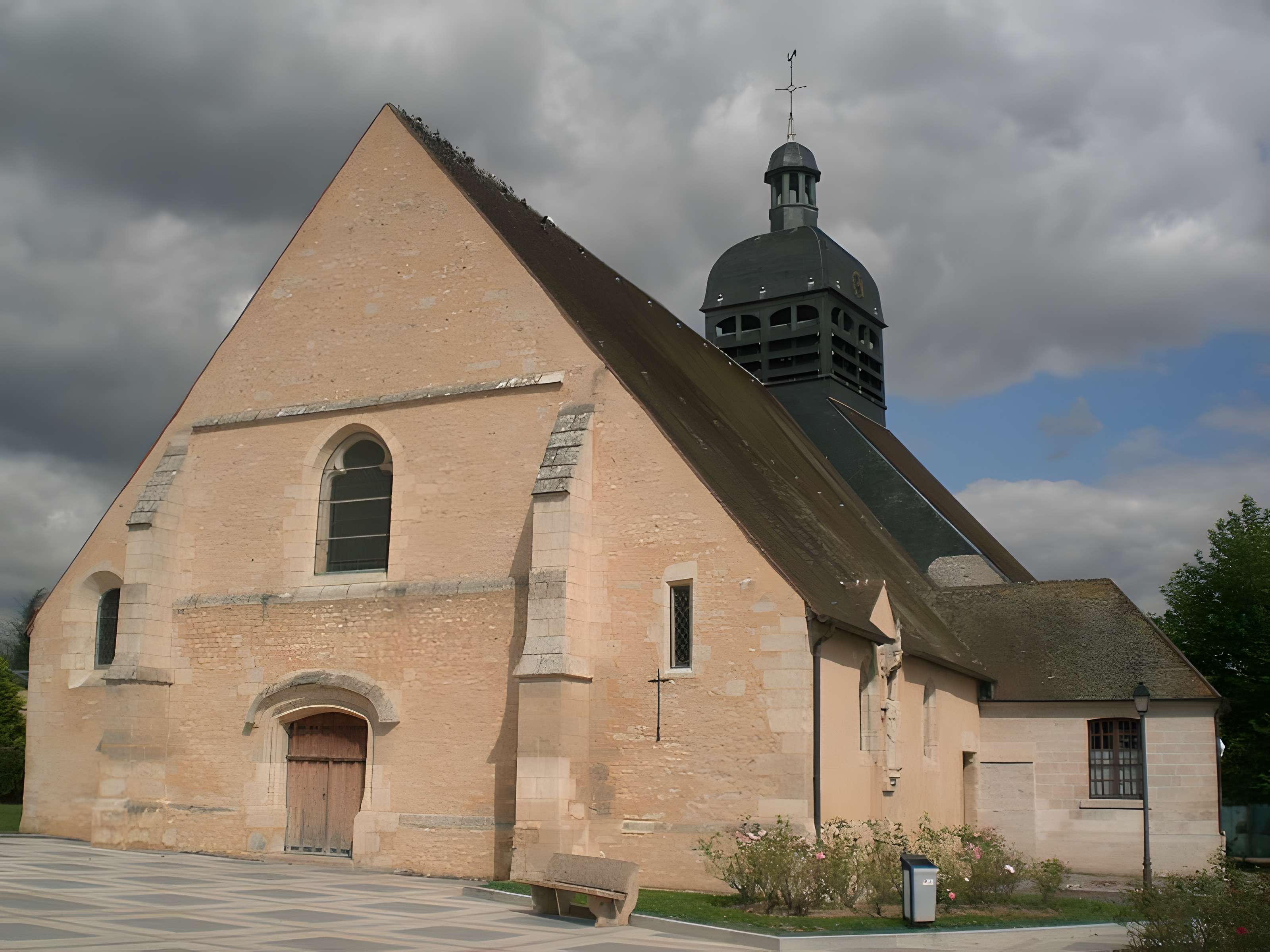 Église Saint-Denis de Bornel 