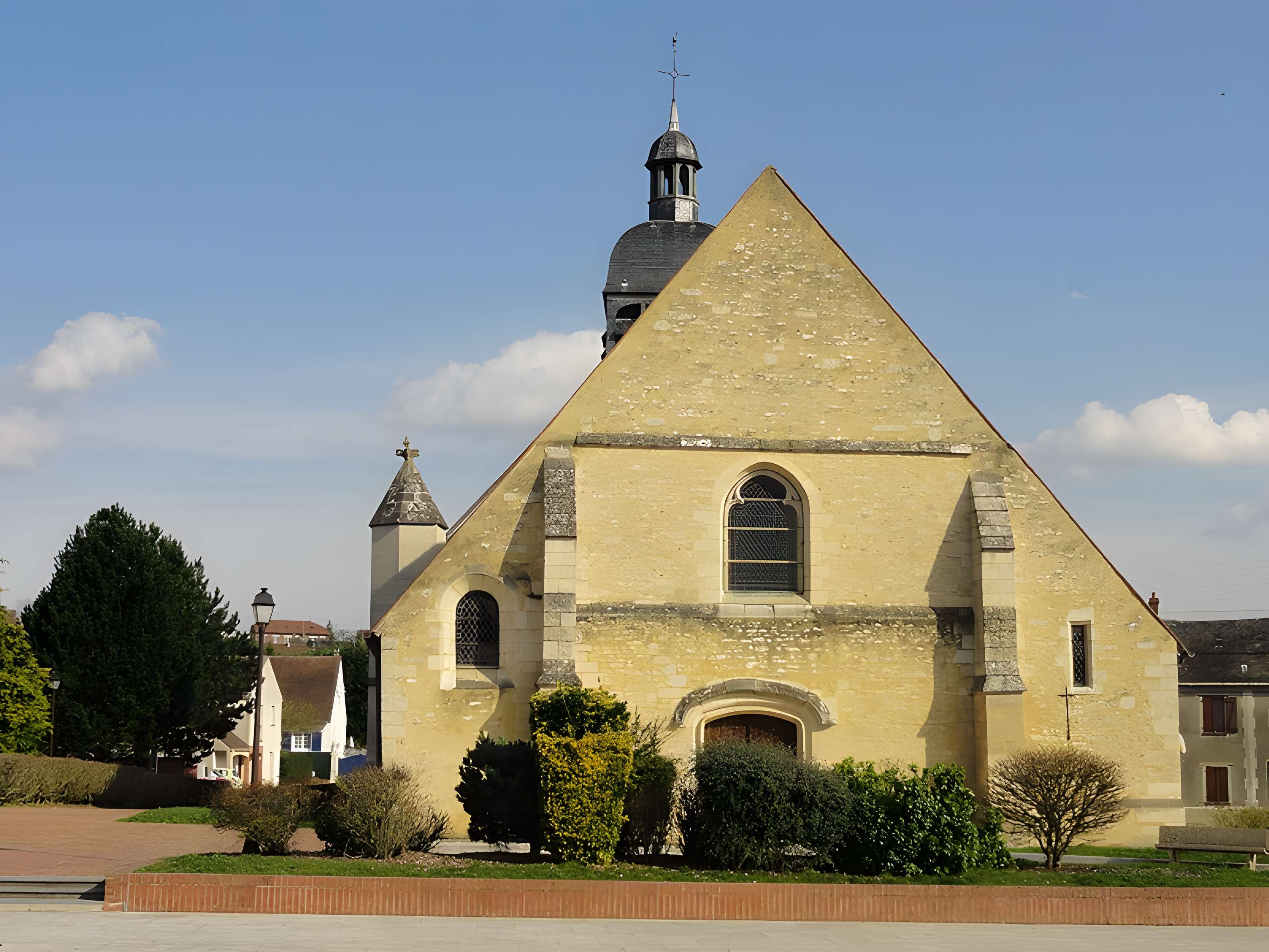 Église Saint-Denis de Bornel