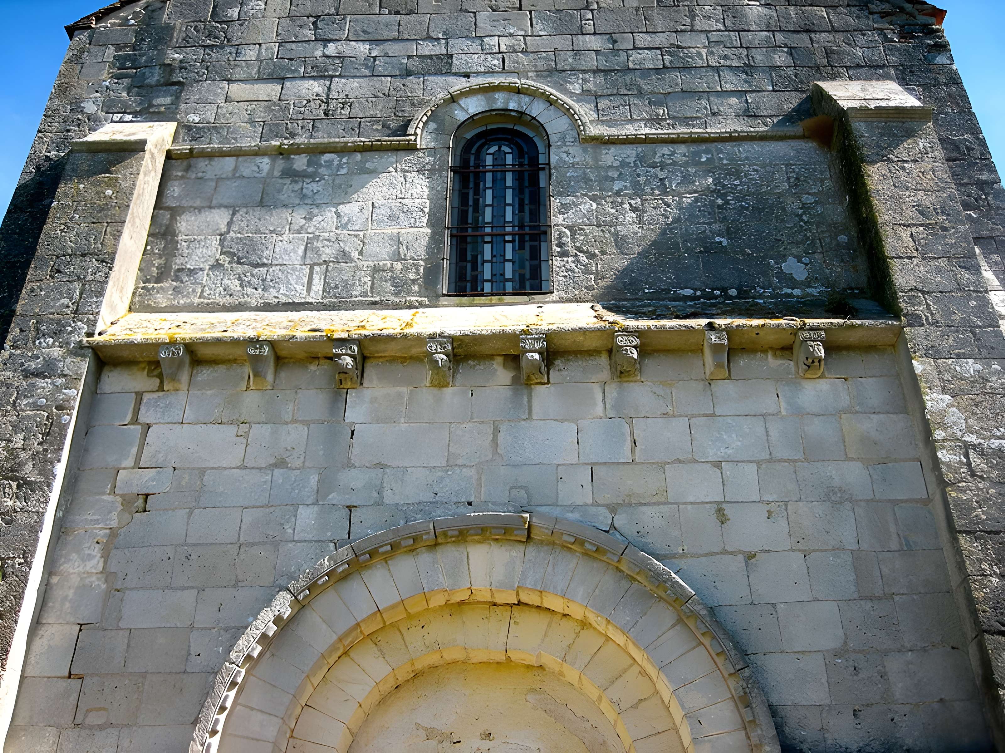 Église Saint-Denis de Condé