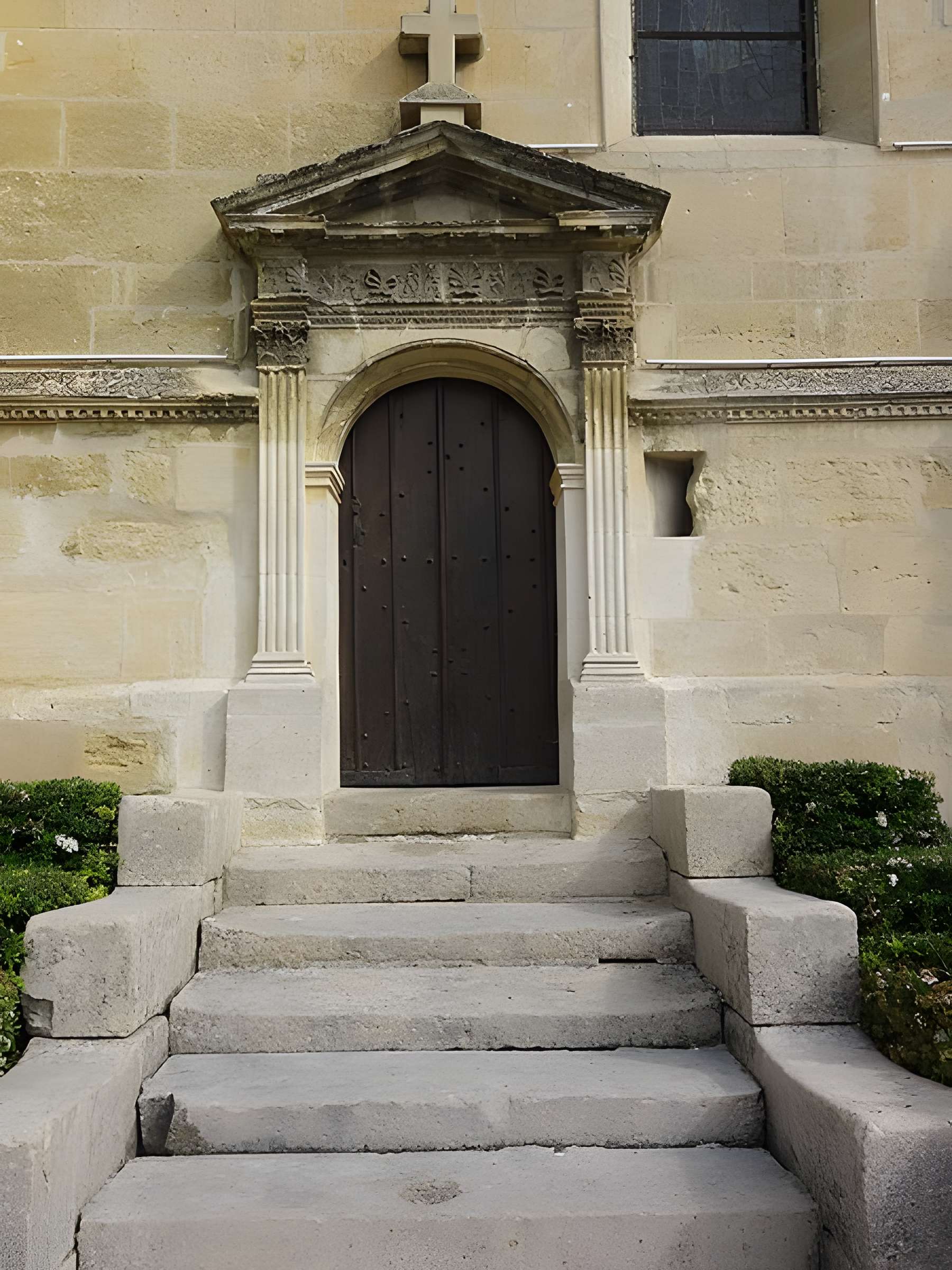 Église Saint-Denis de Jouy-le-Comte
