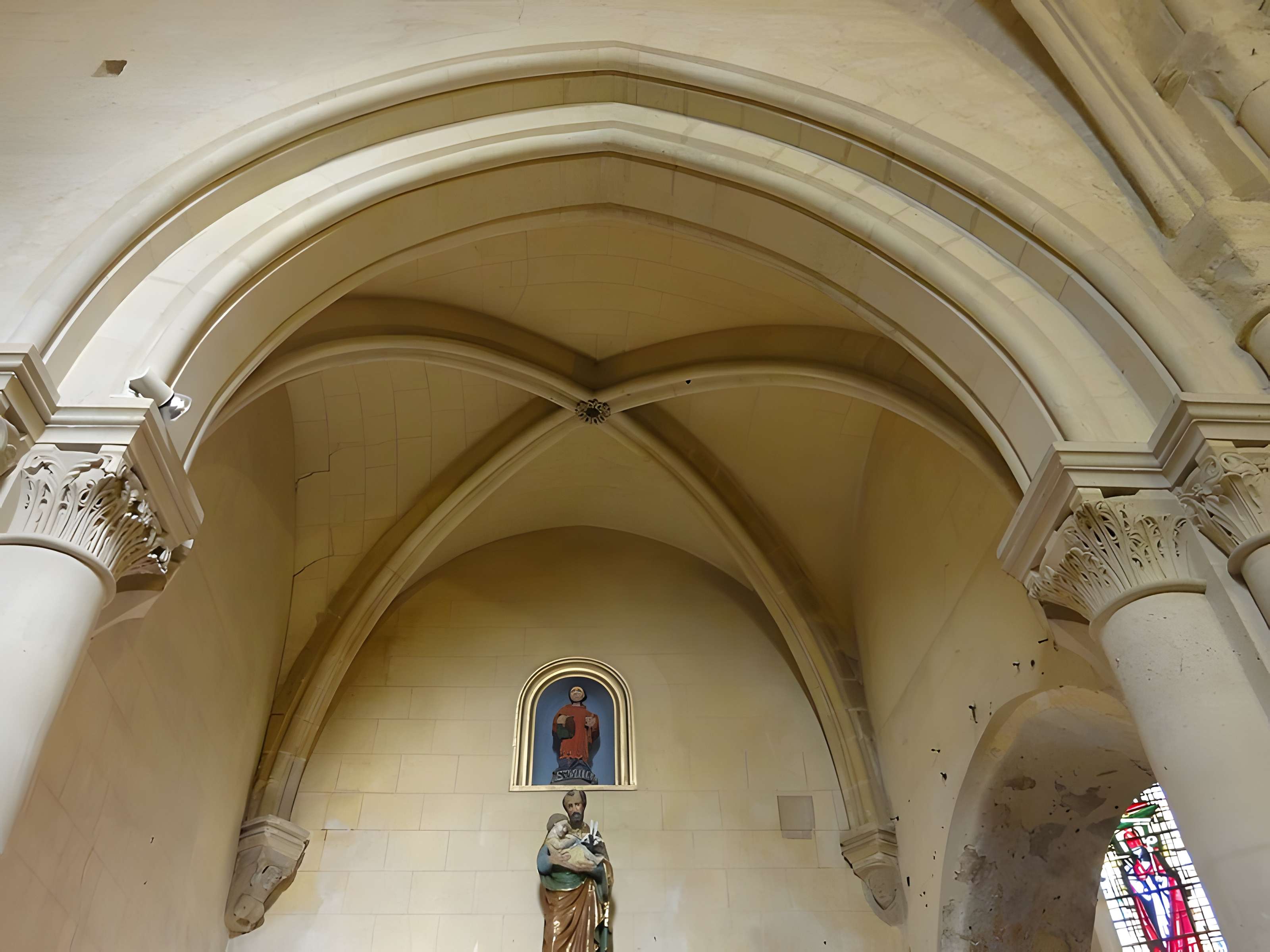 Église Saint-Denis de Jouy-le-Comte