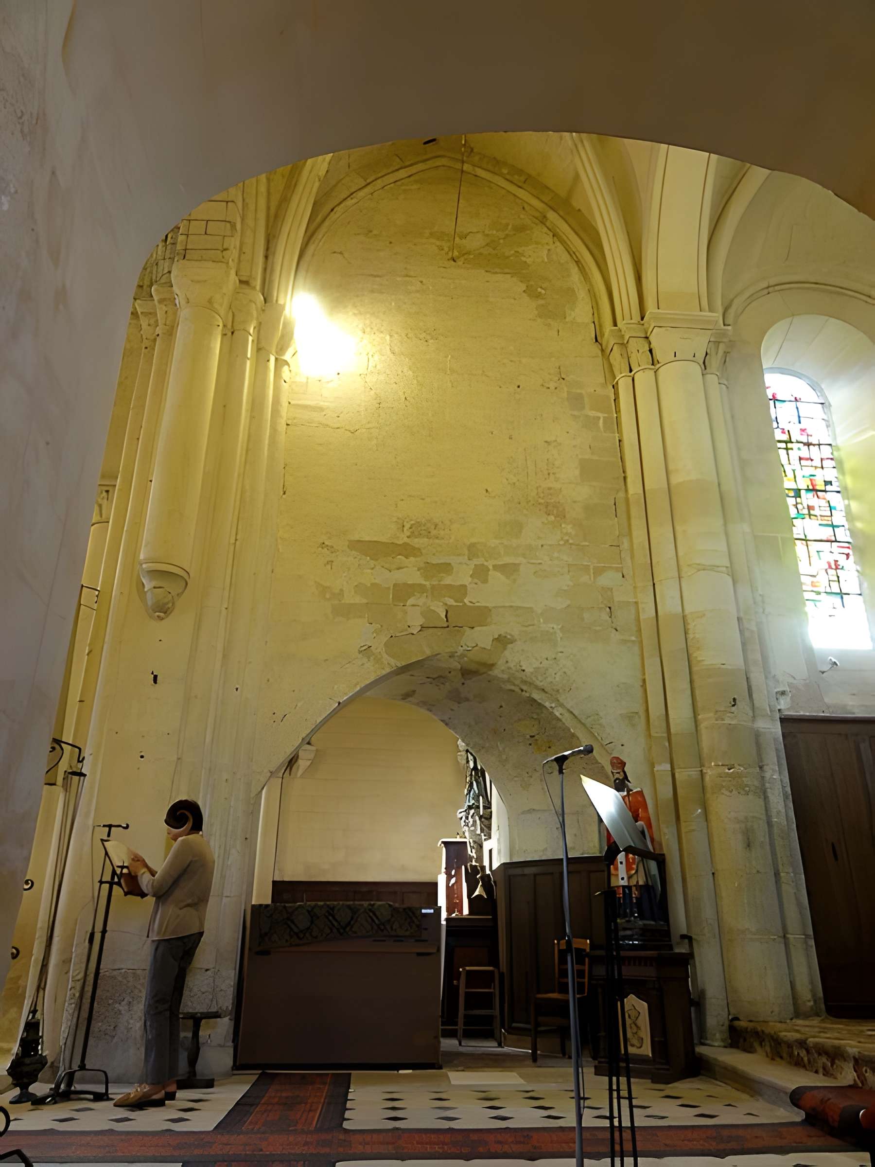 Église Saint-Denis de Jouy-le-Comte