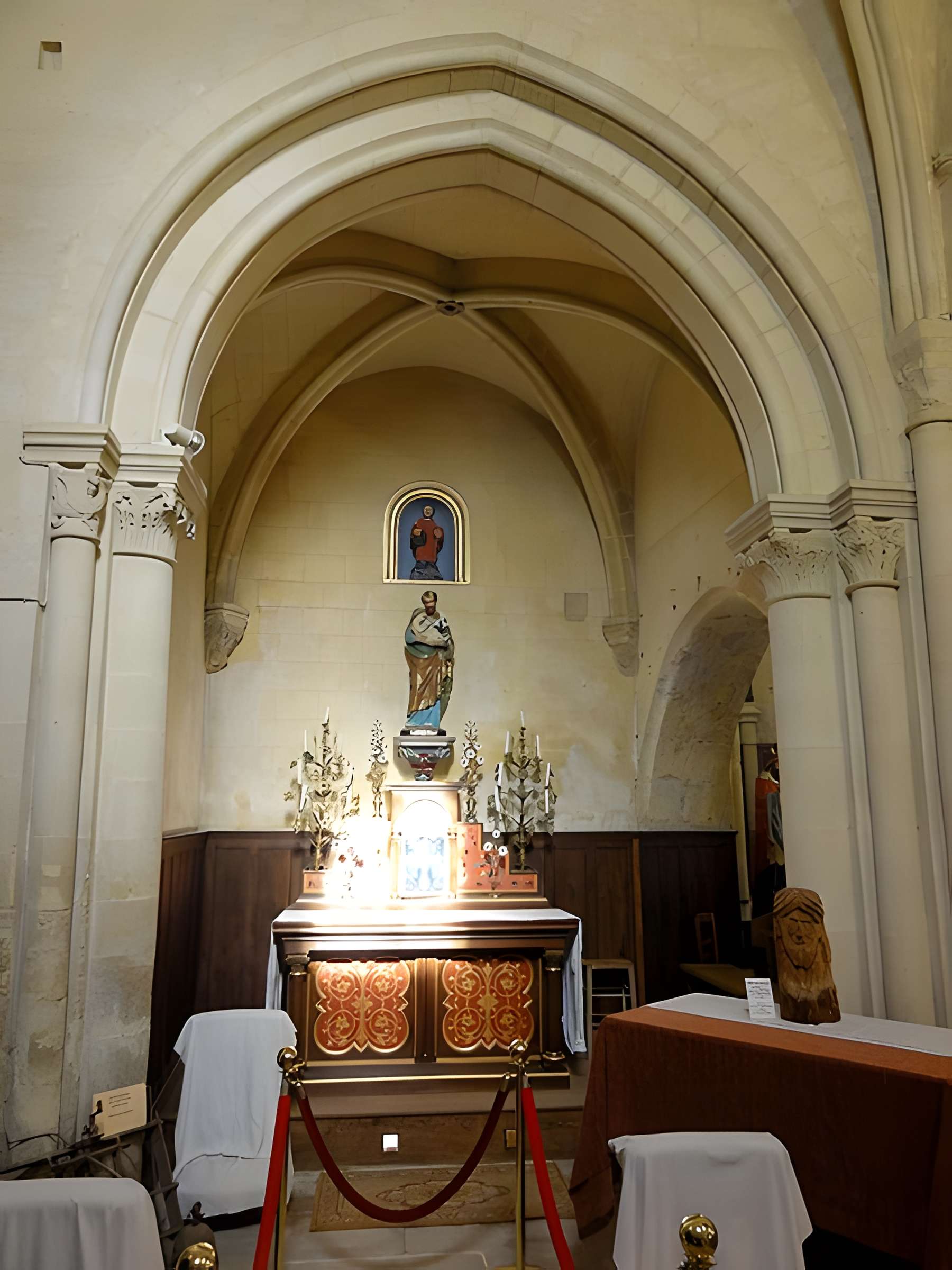 Église Saint-Denis de Jouy-le-Comte