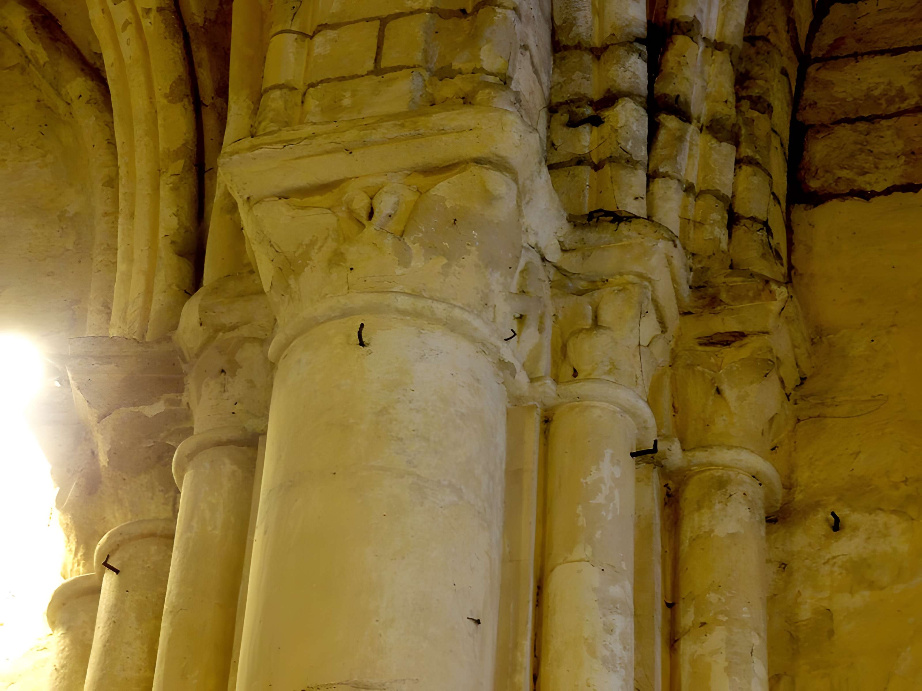 Église Saint-Denis de Jouy-le-Comte