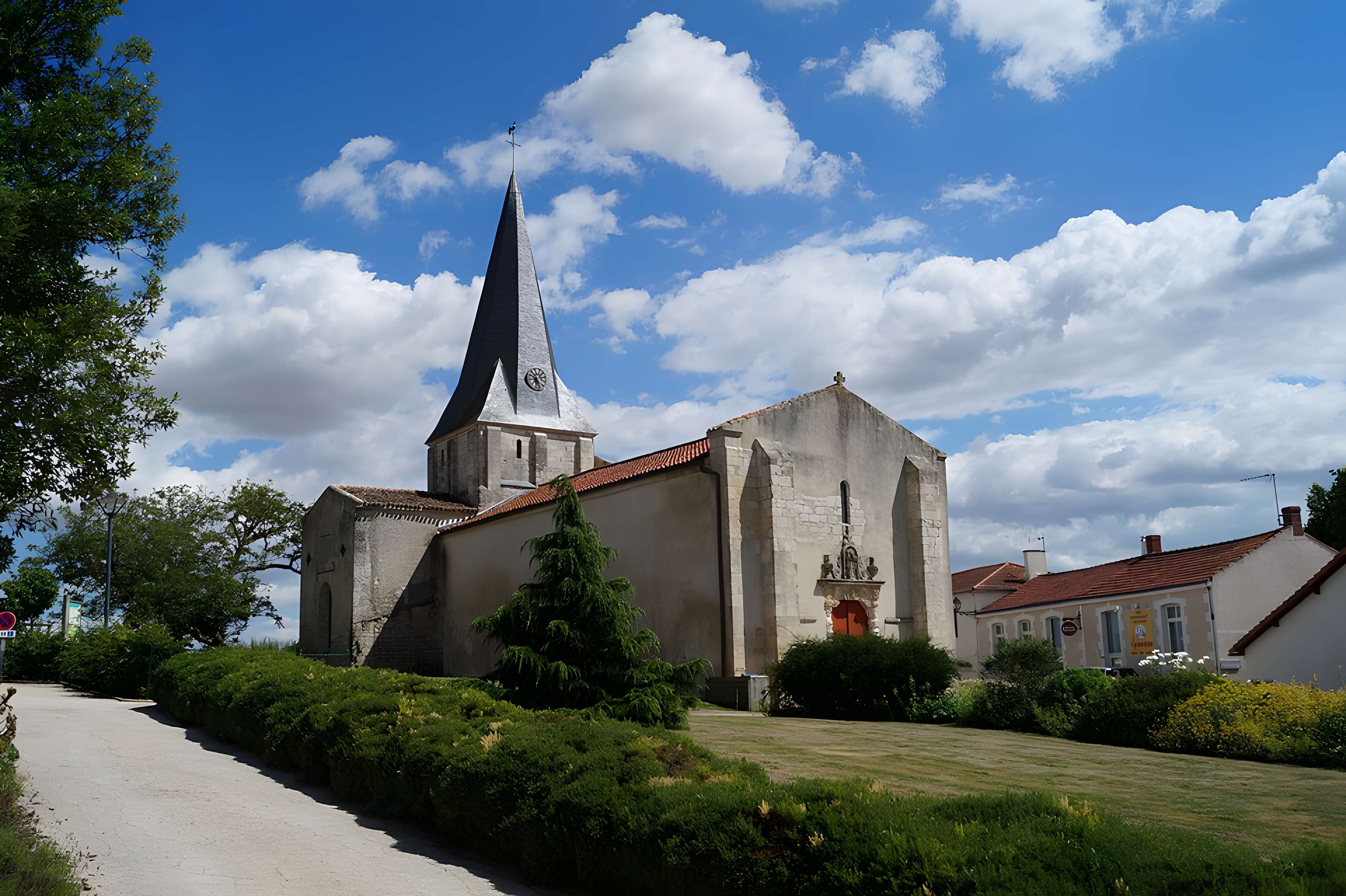 Église Saint-Denis de Saint-Denis-du-Payré