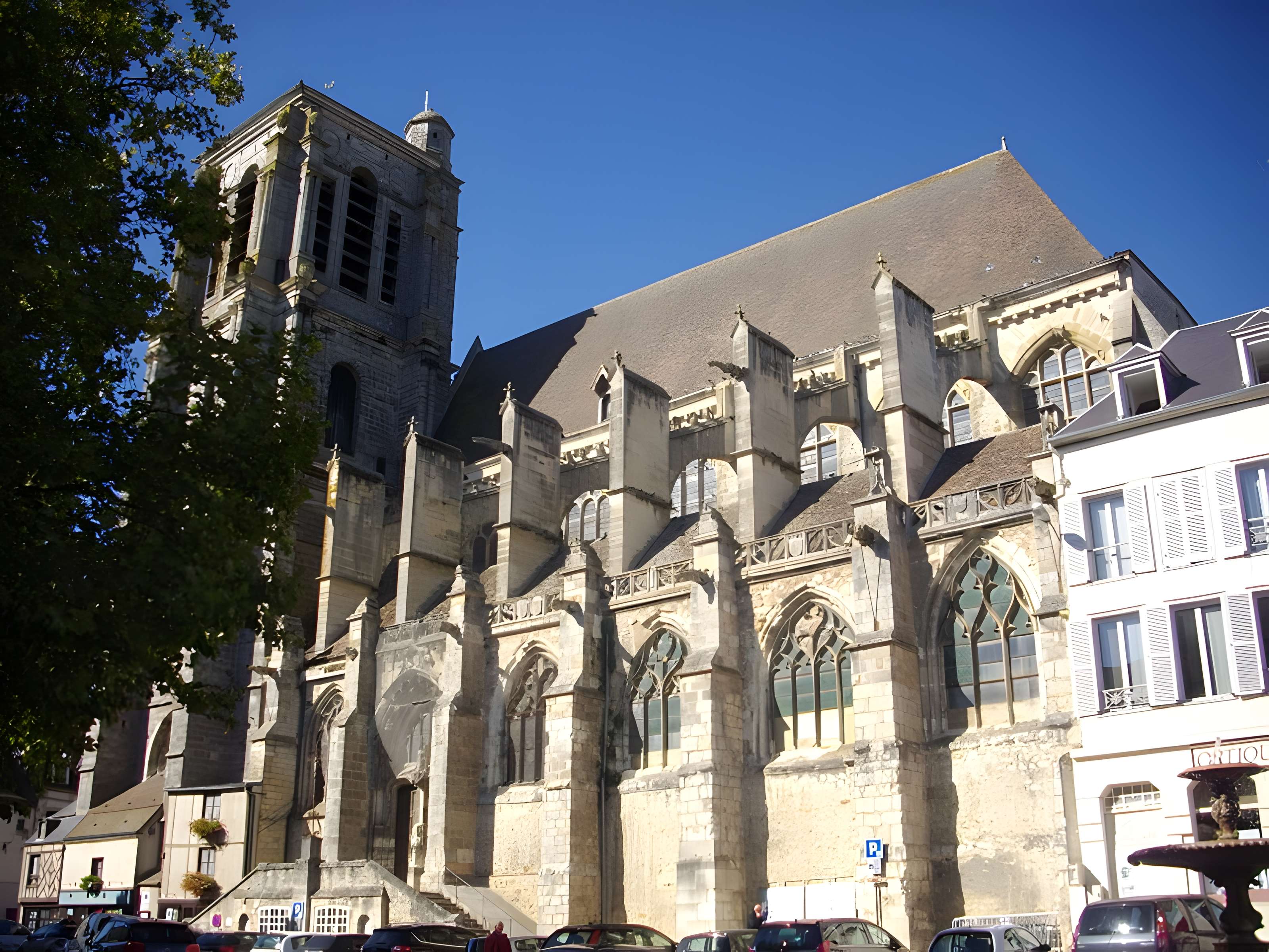 Église Saint-Denis de Sézanne
