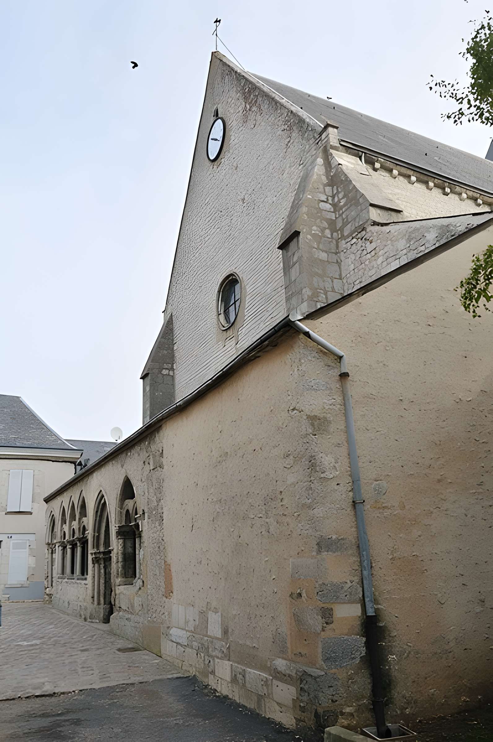Église Saint-Denis de Toury