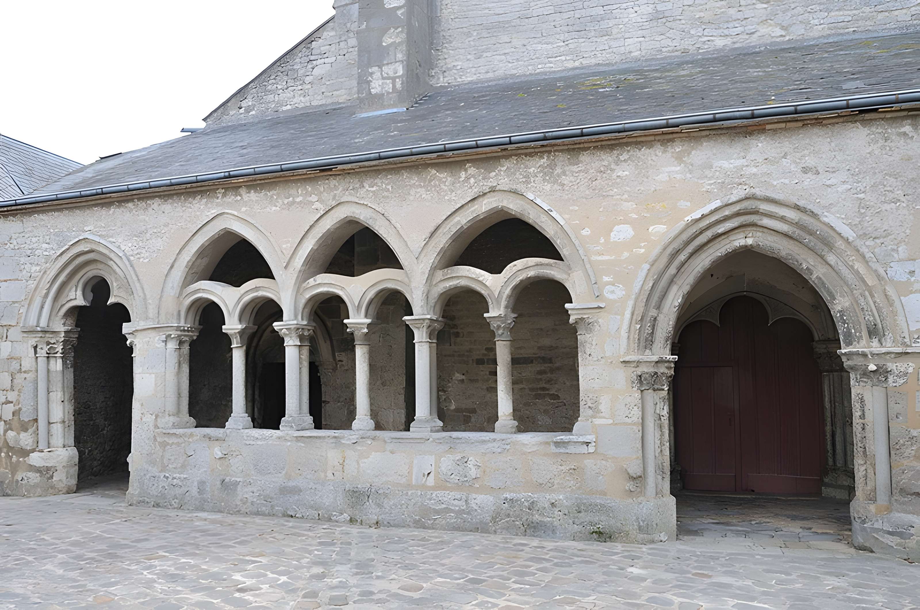 Église Saint-Denis de Toury