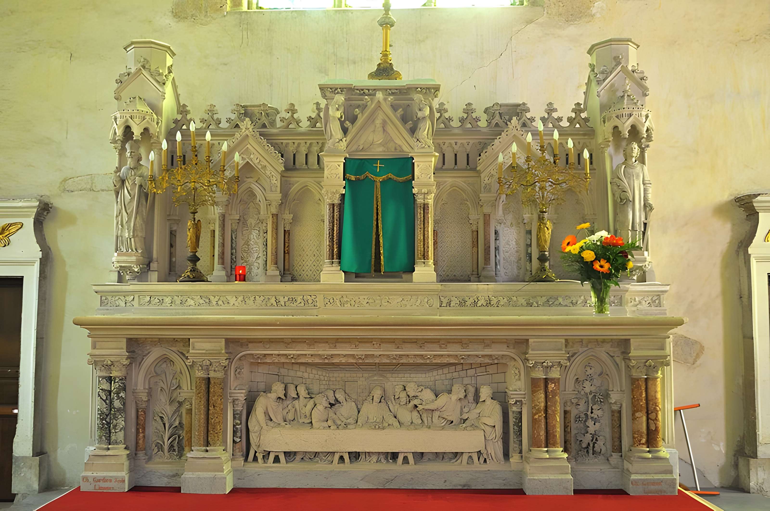 Église Saint-Denis de Toury