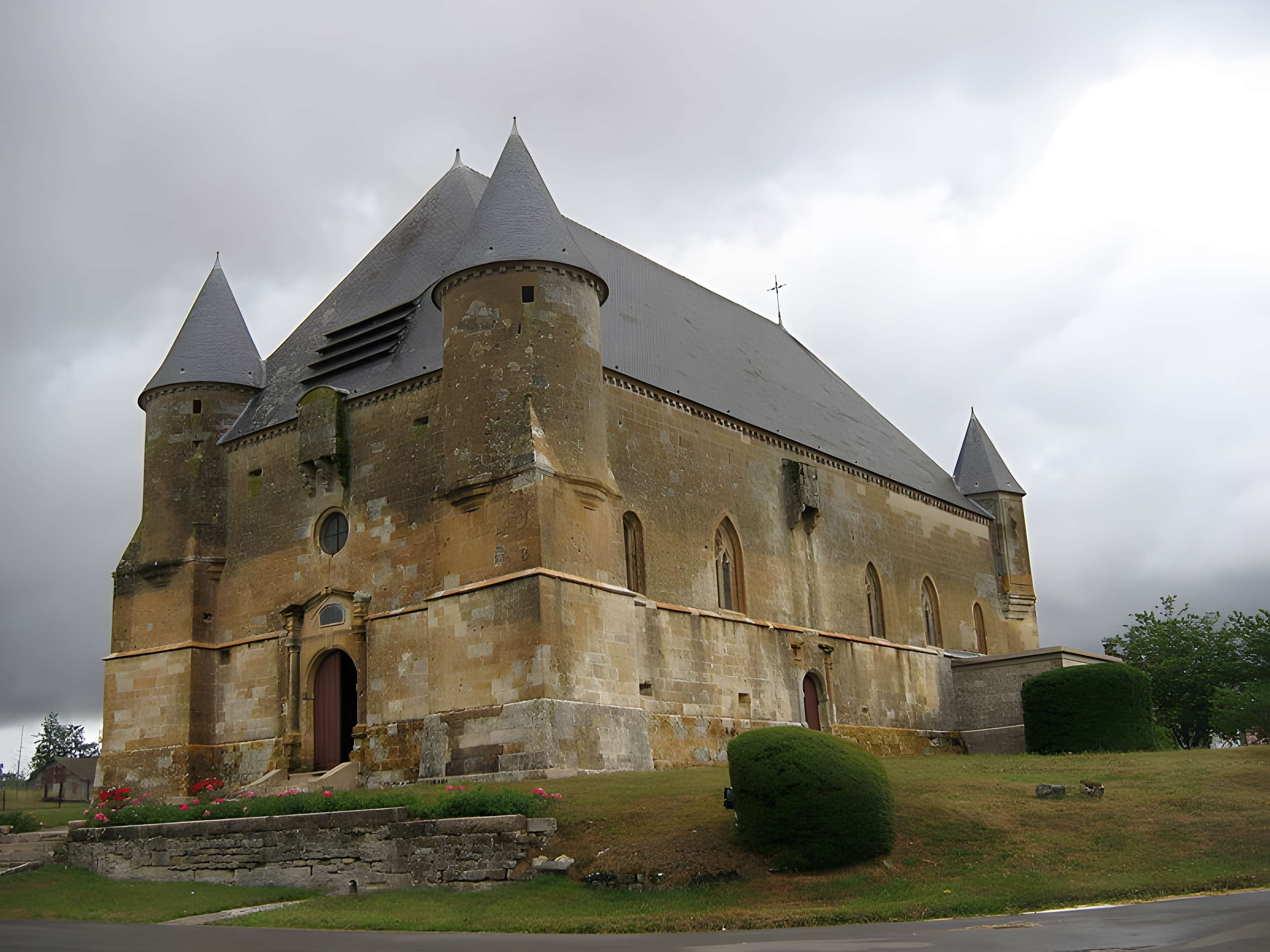 Église Saint-Juvin de Saint-Juvin