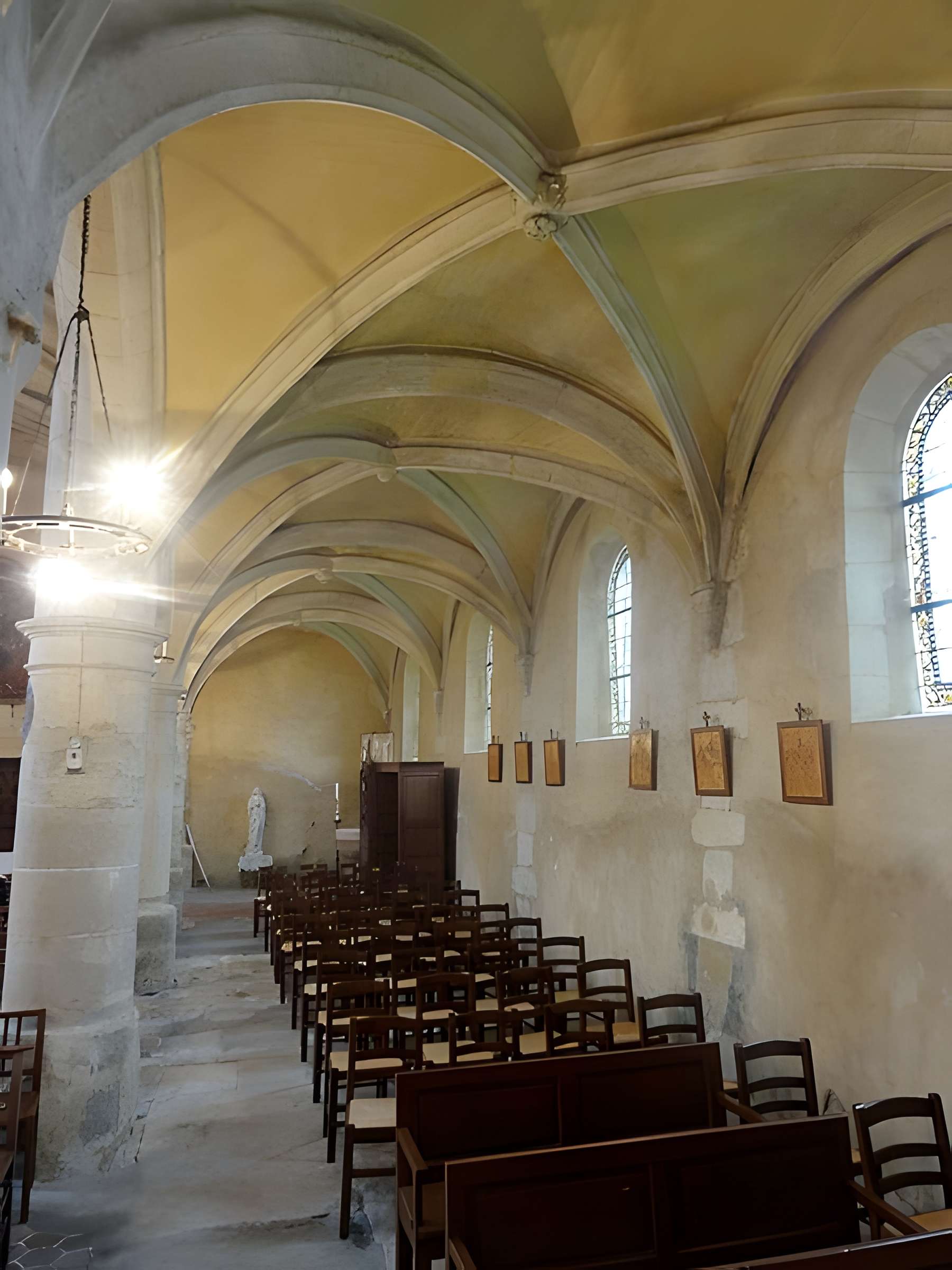 Église Saint-Denis du Thillay