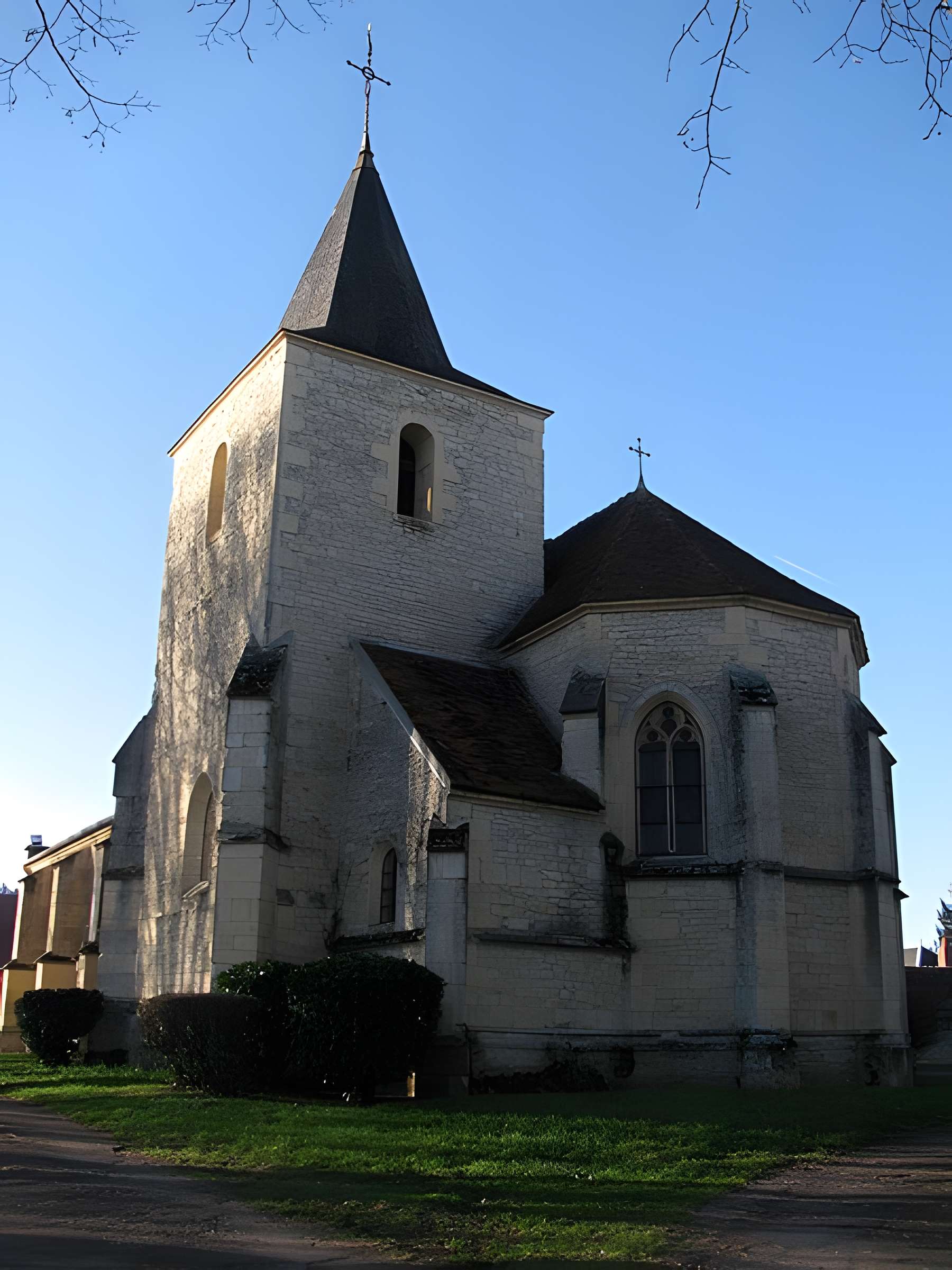 Église Saint-Denis d'Urzy