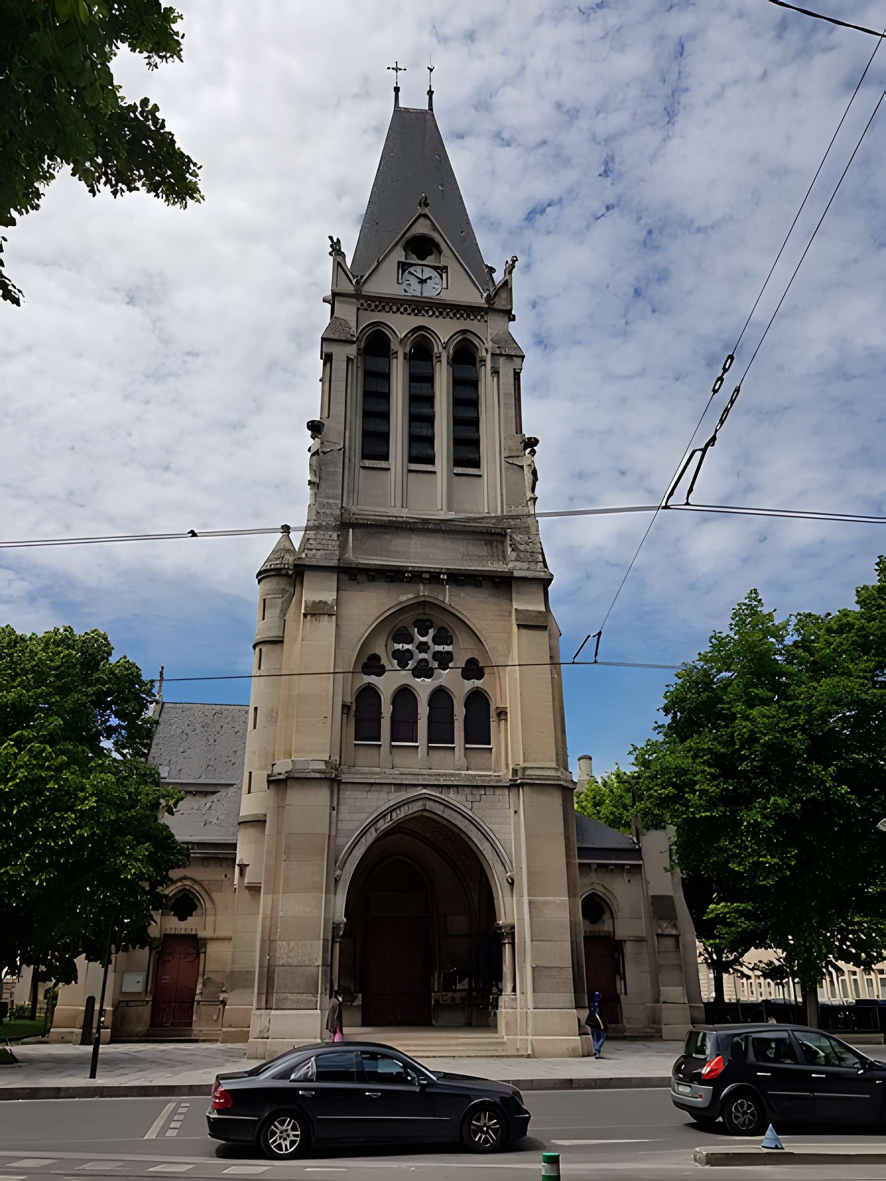 Église Saint-Denis-de-l'Estrée de Saint-Denis