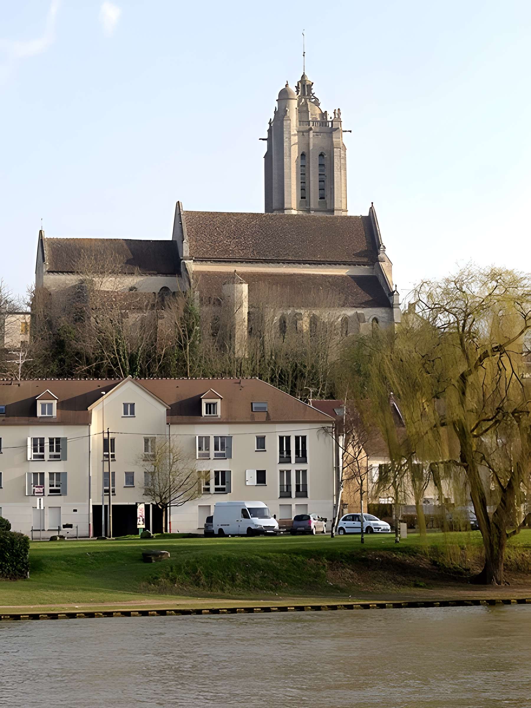 Église Saint-Laurent de Beaumont-sur-Oise