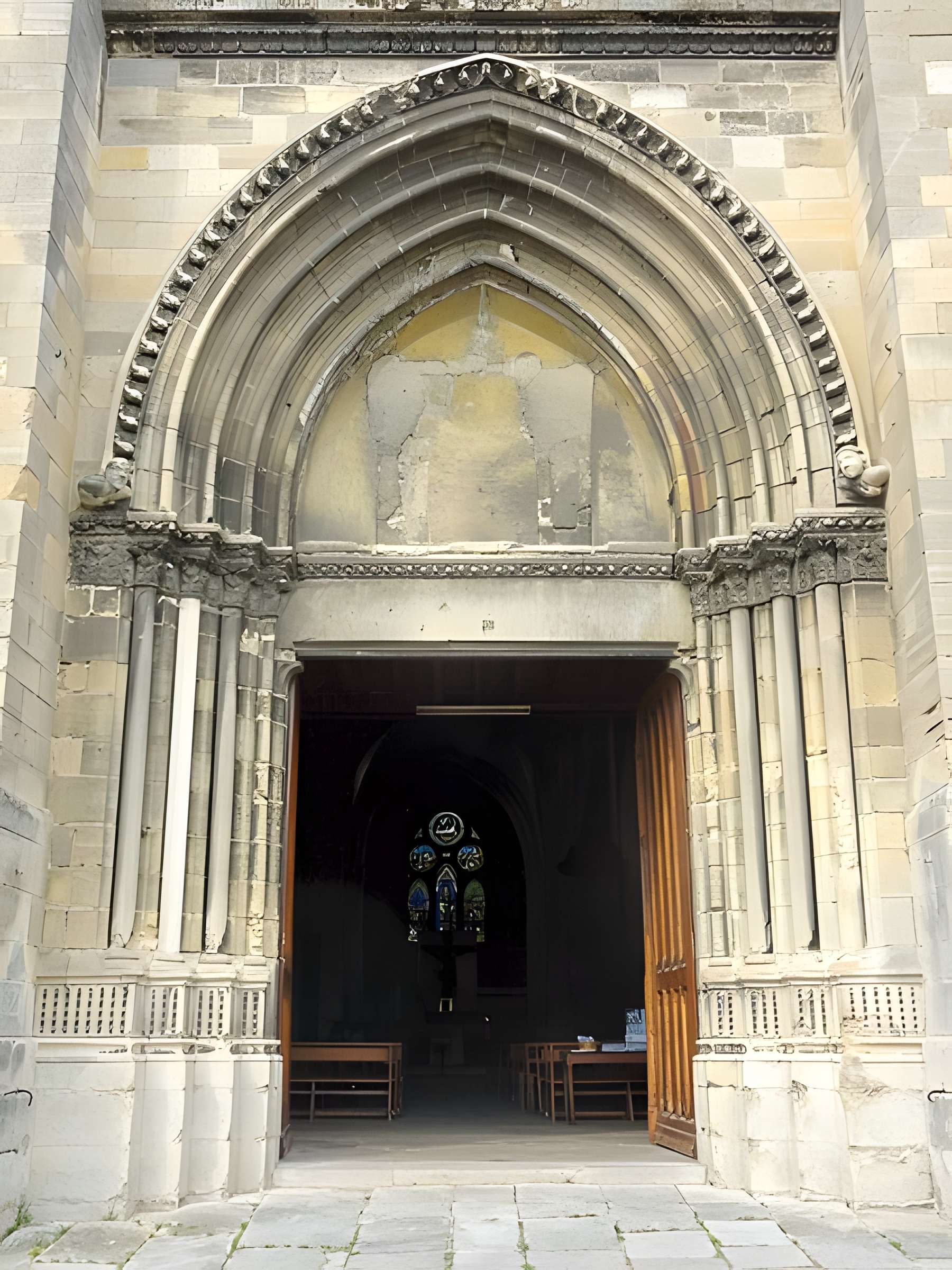 Église Saint-Laurent de Beaumont-sur-Oise