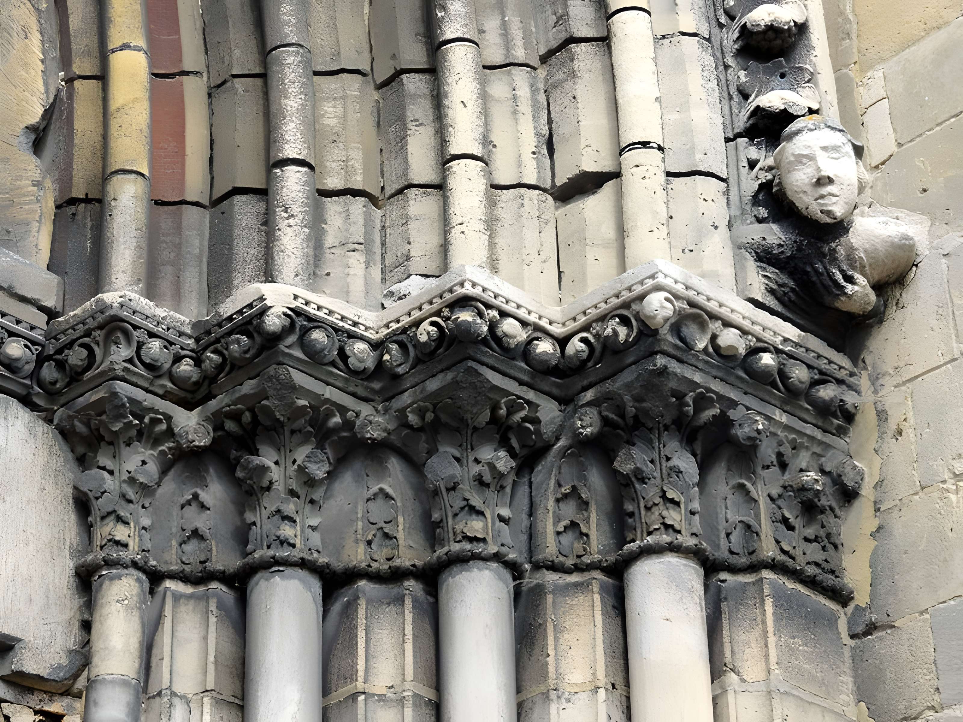Église Saint-Laurent de Beaumont-sur-Oise