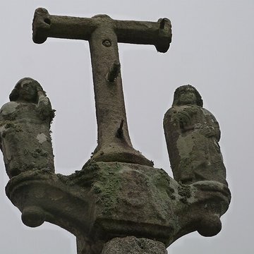 Église Saint-Dogmaël de Ploulech