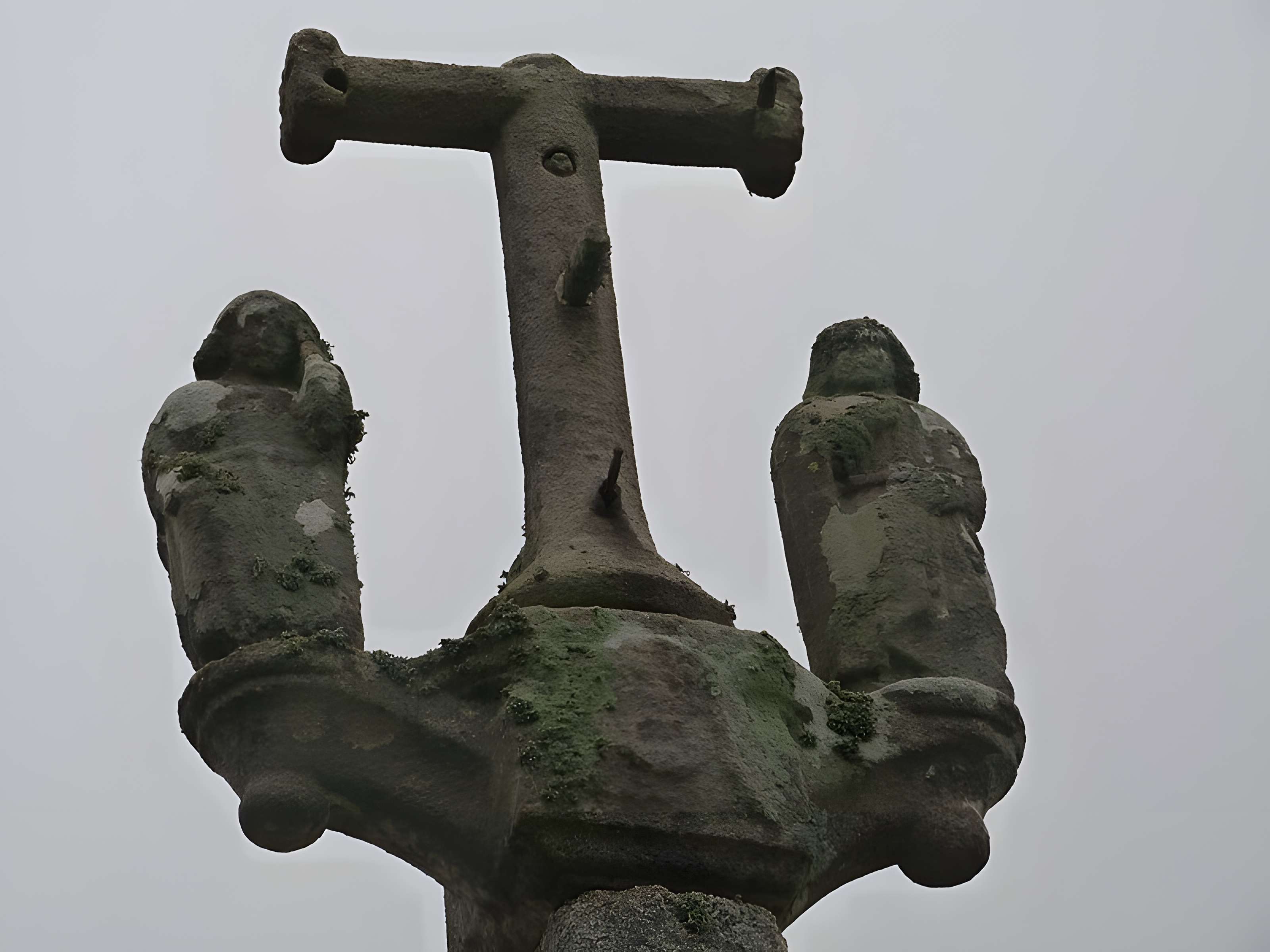 Église Saint-Dogmaël de Ploulec'h