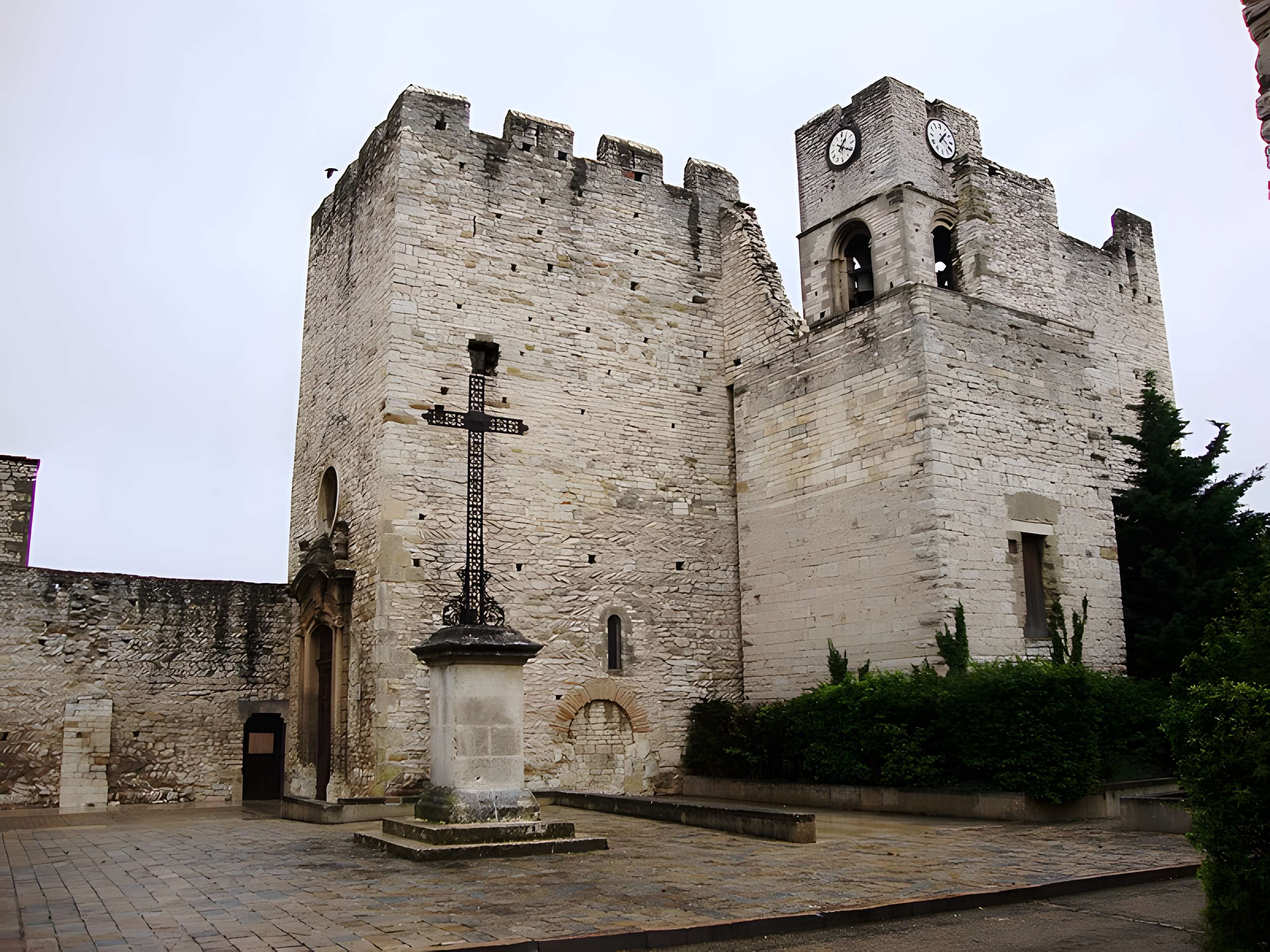 Église Saint-Laurent de Saint-Laurent-des-Arbres