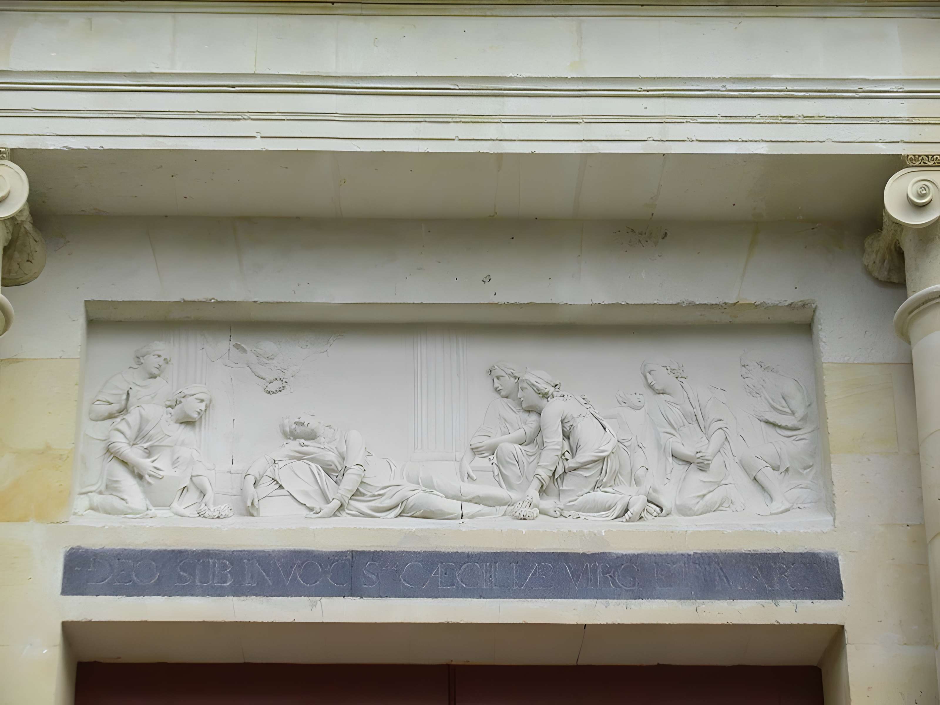 Église Sainte-Cécile d'Acquigny