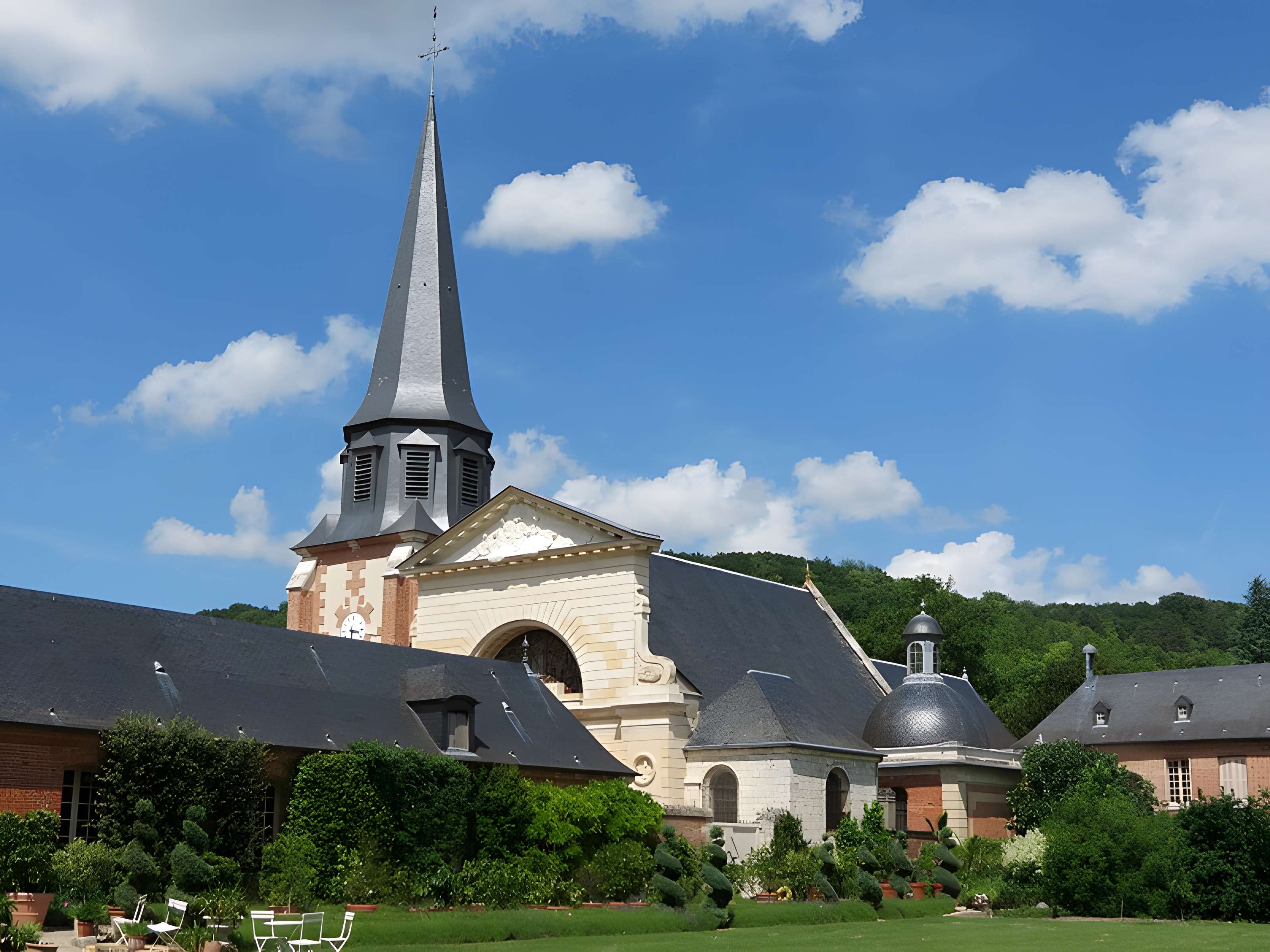 Église Sainte-Cécile d'Acquigny