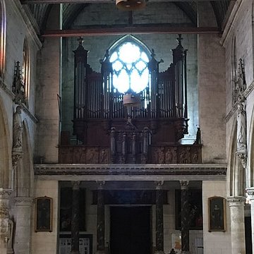 Église Sainte-Croix de Bernay