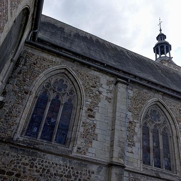 Église Sainte-Croix de Bernay