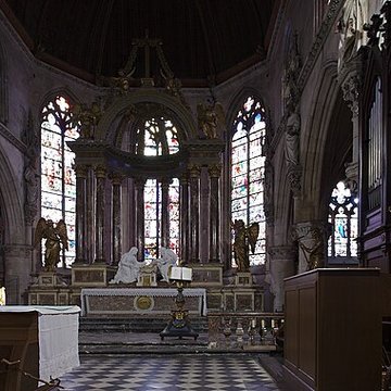 Église Sainte-Croix de Bernay