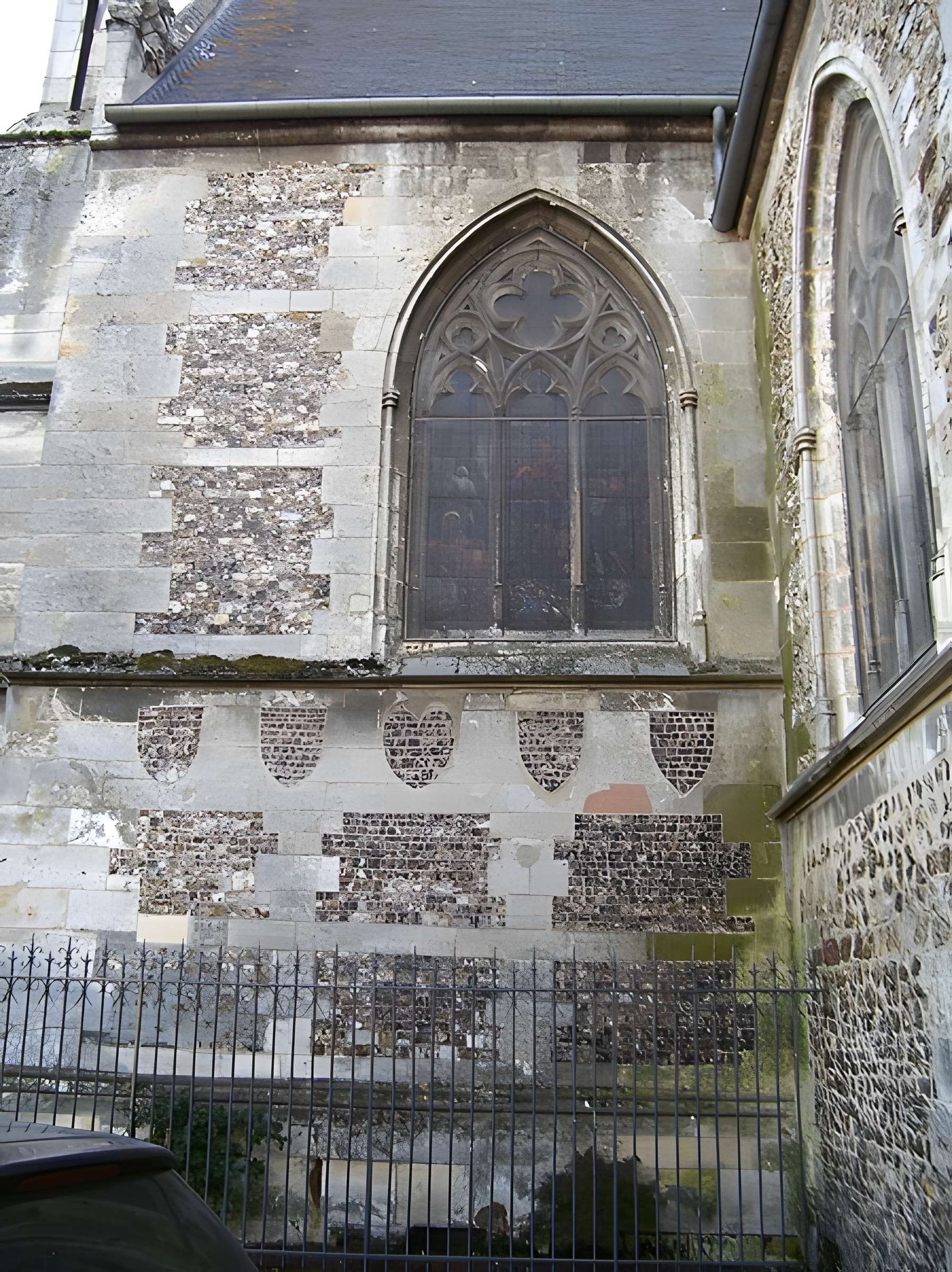 Église Sainte-Croix de Bernay