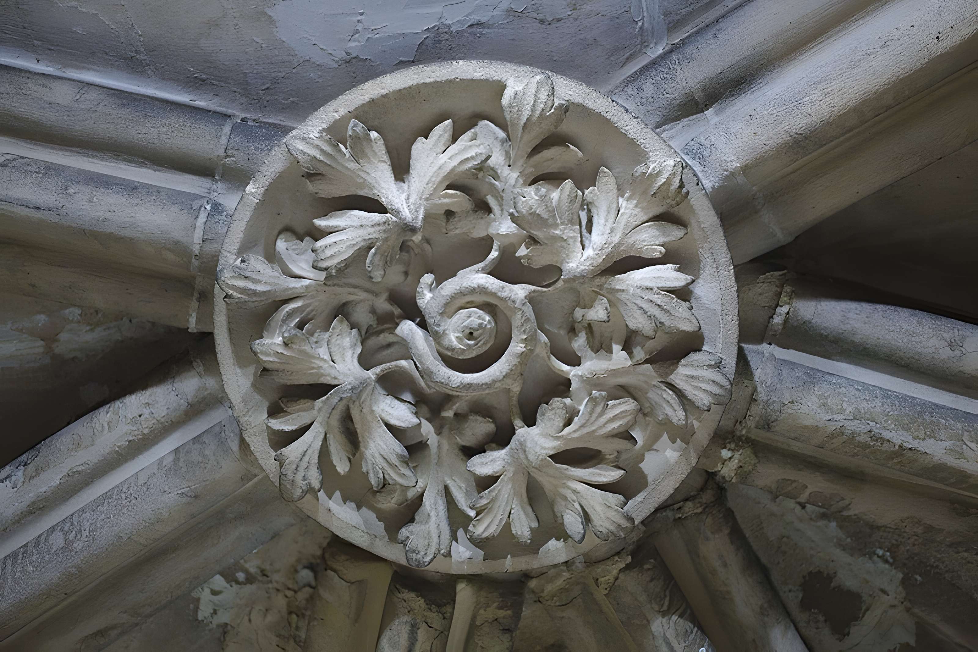 Église Sainte-Croix de Bernay