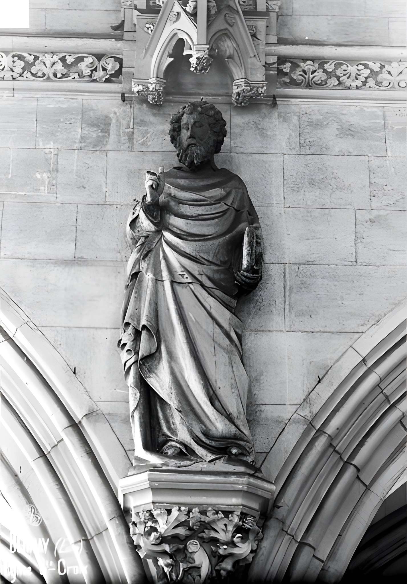 Église Sainte-Croix de Bernay