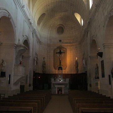 Église Sainte-Croix de Maussane-les-Alpilles