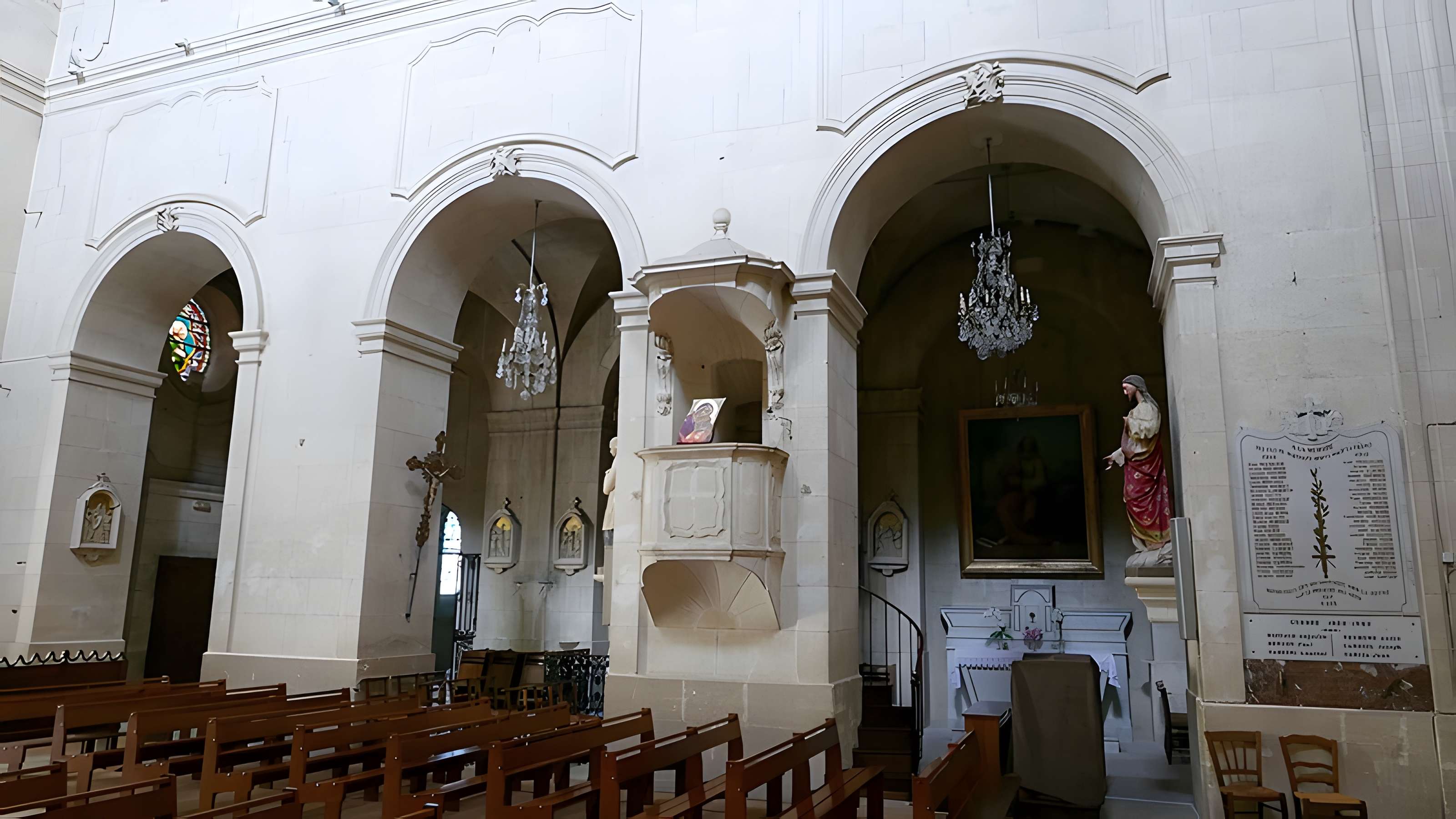 Église Sainte-Croix de Maussane-les-Alpilles
