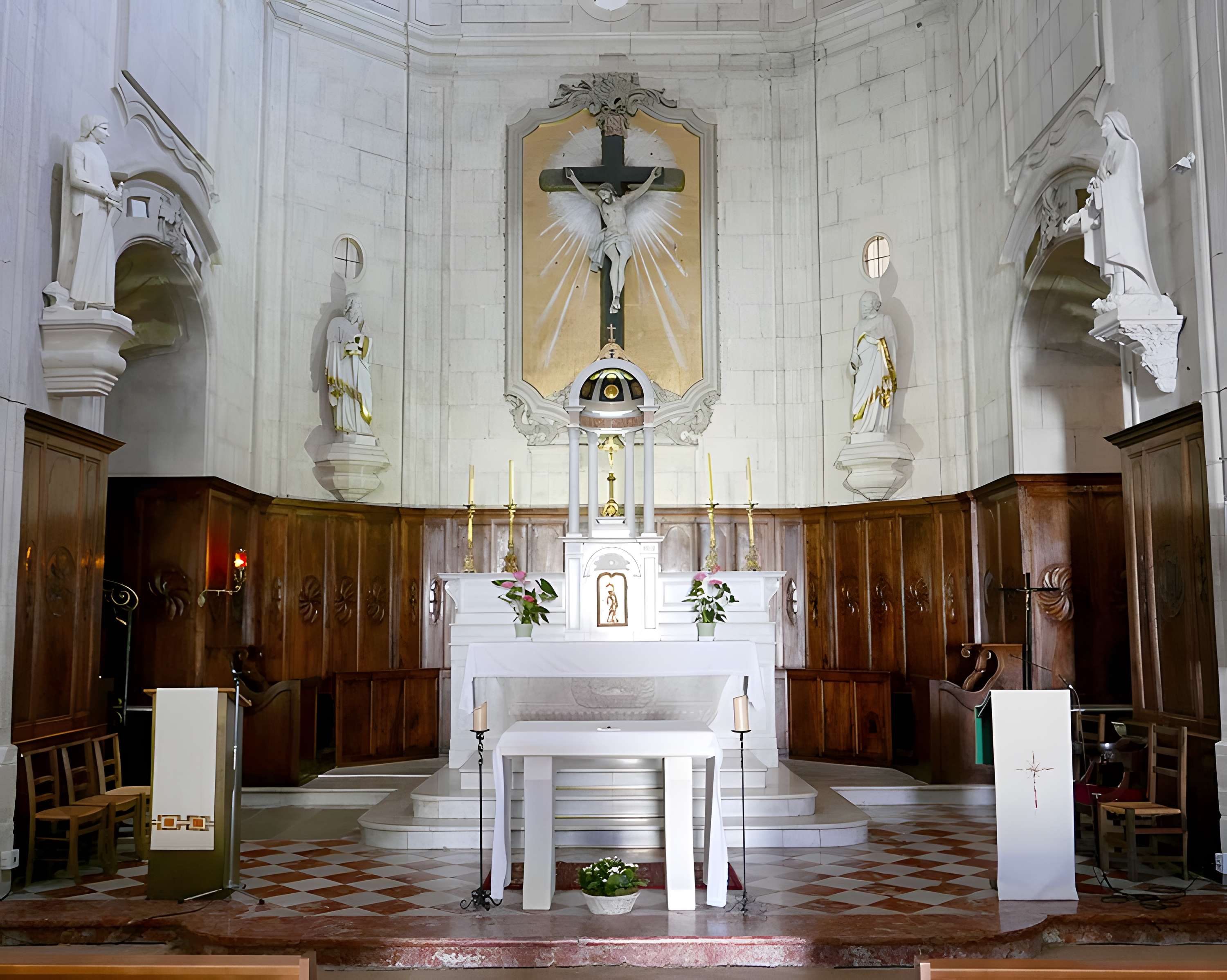 Église Sainte-Croix de Maussane-les-Alpilles