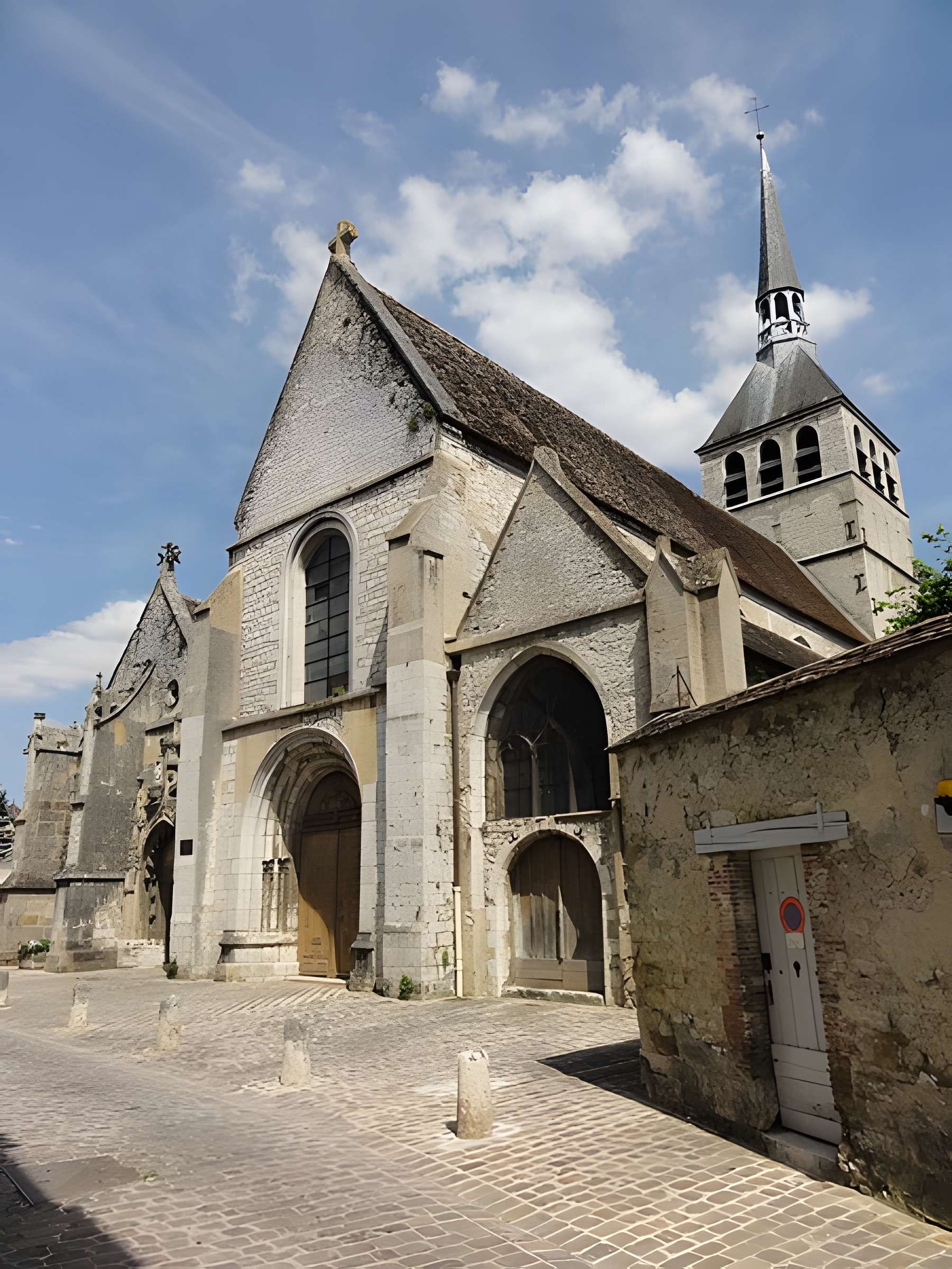 Église Sainte-Croix de Provins
