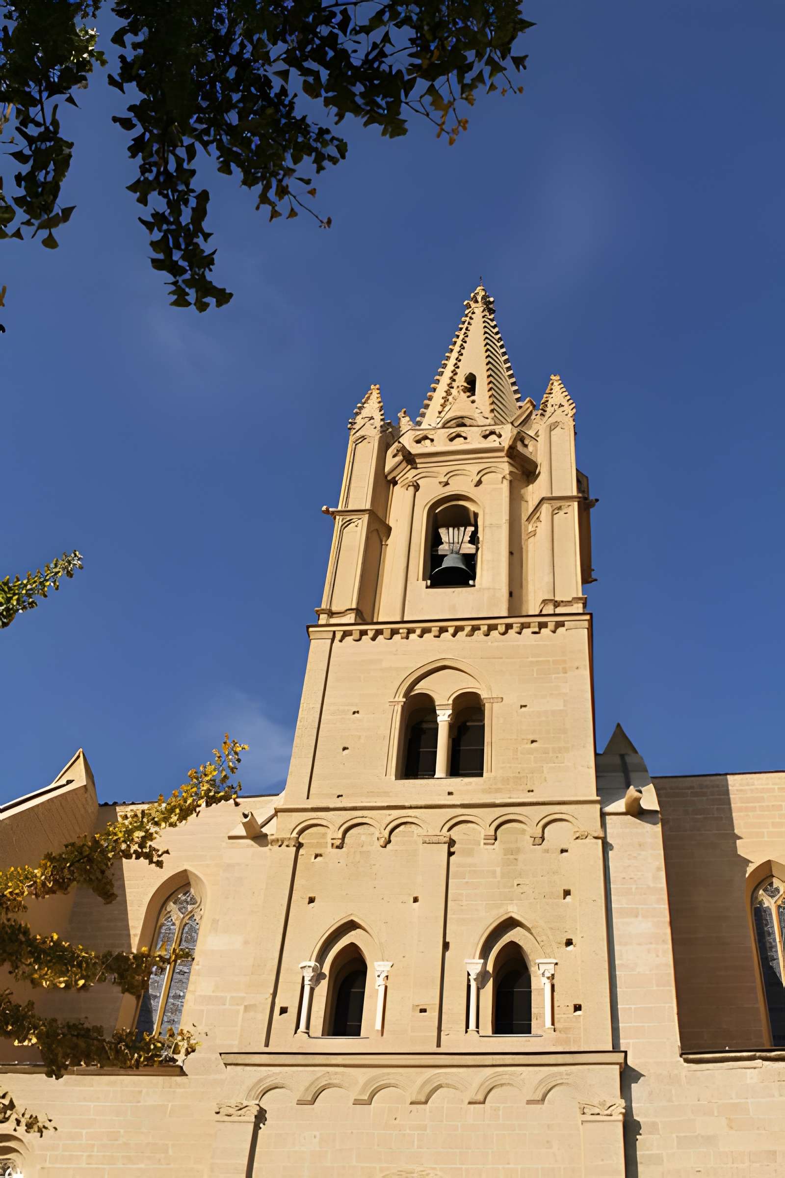 Église Saint-Laurent de Salon-de-Provence