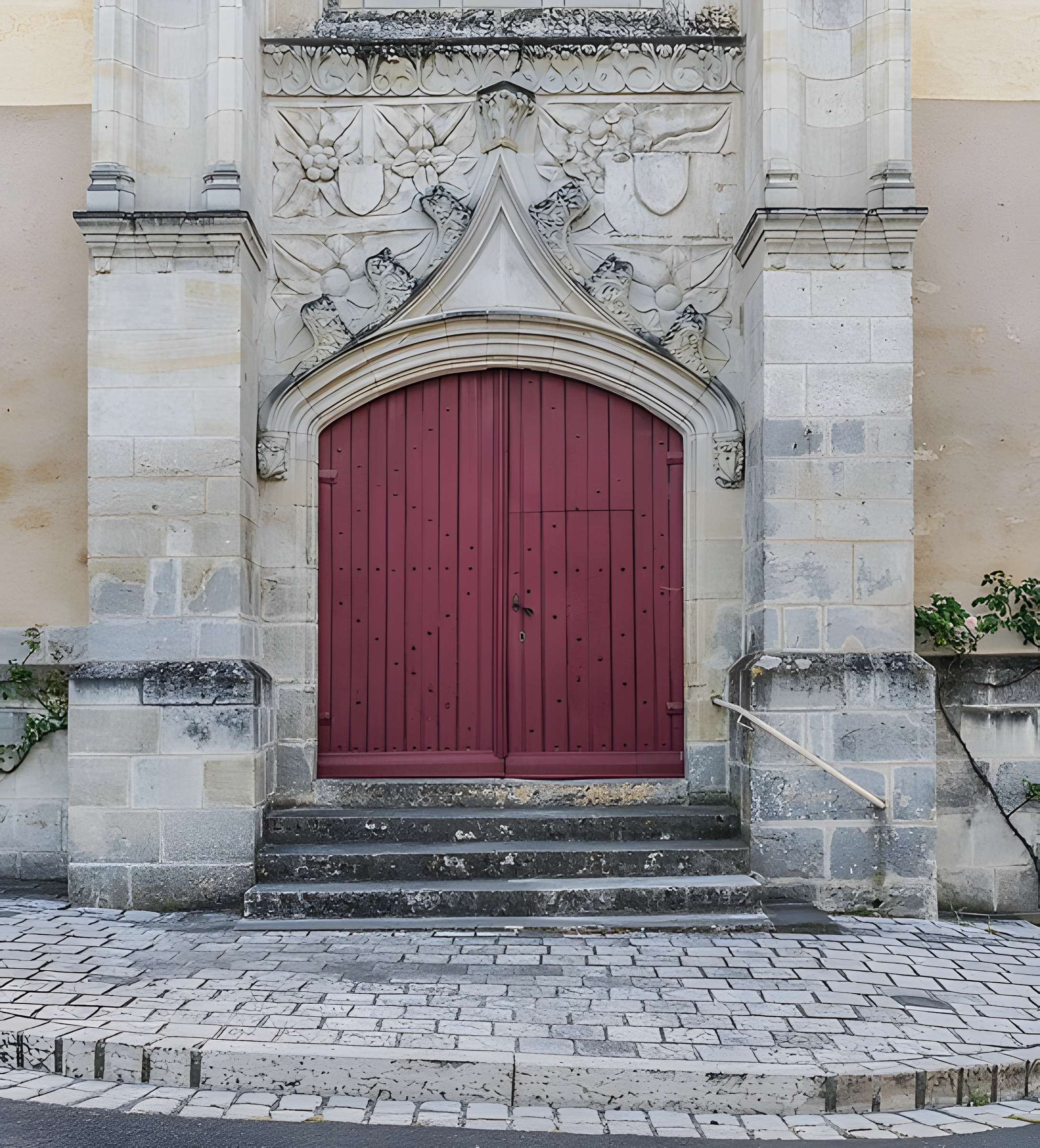 Église Sainte-Eulalie de Genillé