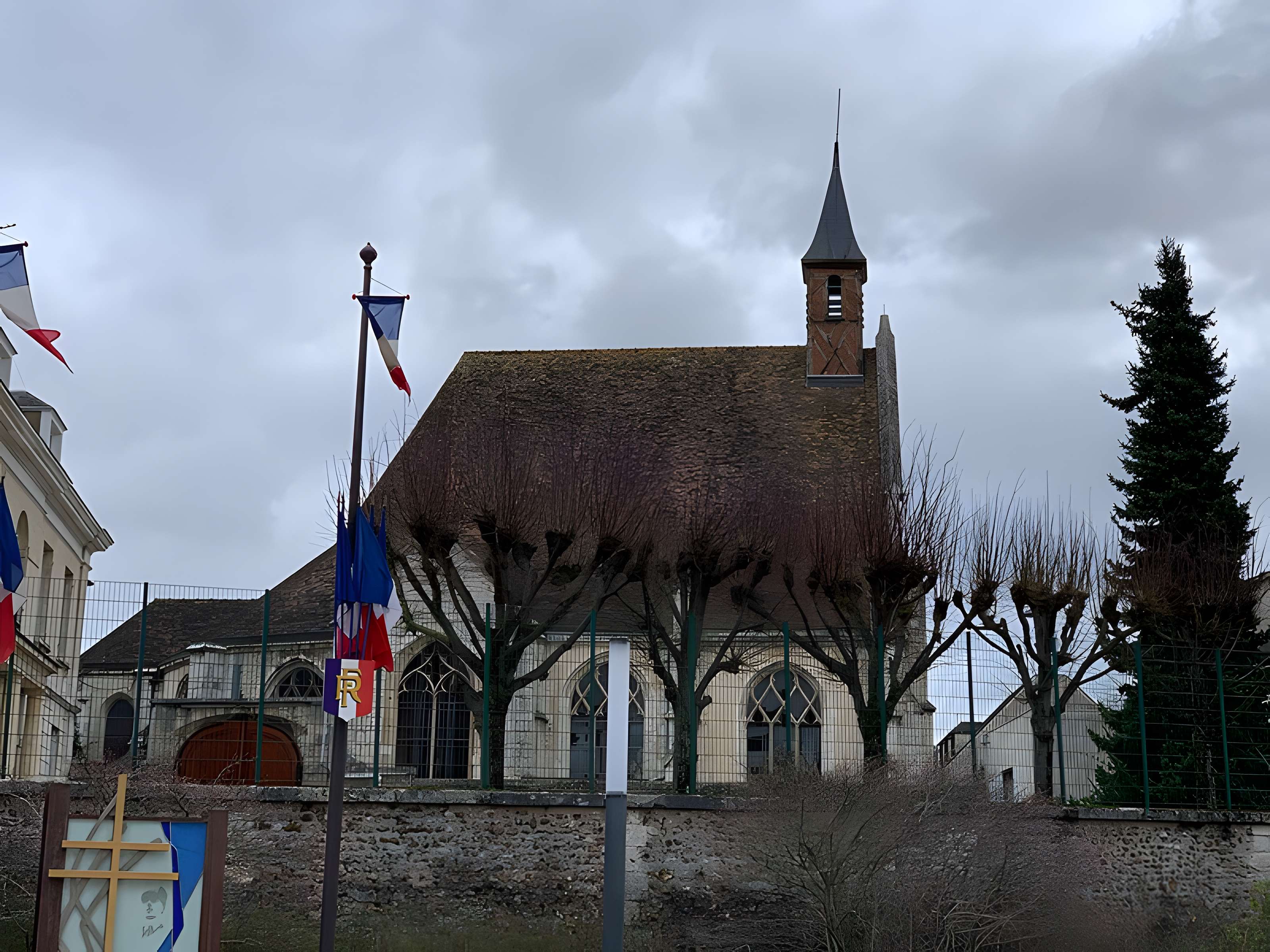 Église Sainte-Foy de Chartres