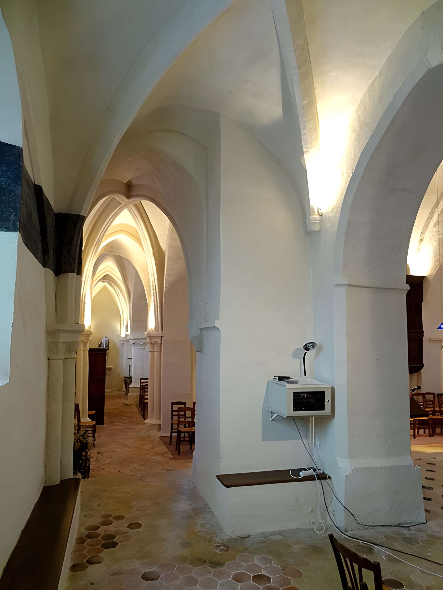 Église Sainte-Geneviève de Feucherolles