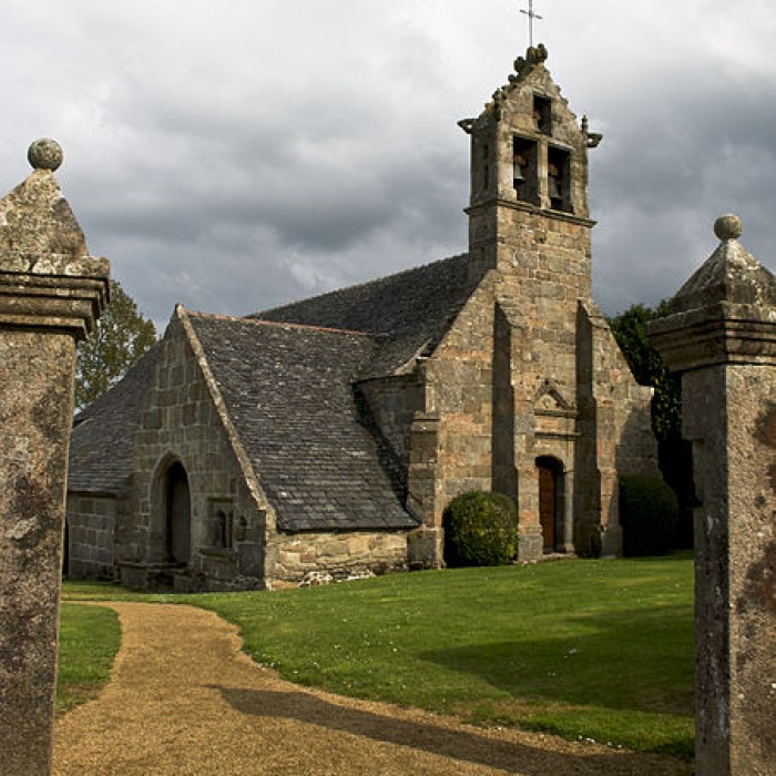 Photo de Église Sainte-Geneviève de Guénézan de Bégard