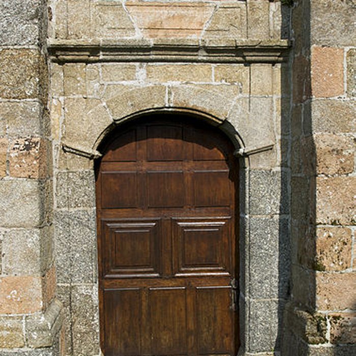 Photo de Église Sainte-Geneviève de Guénézan de Bégard