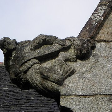 Église Sainte-Geneviève de Loqueffret