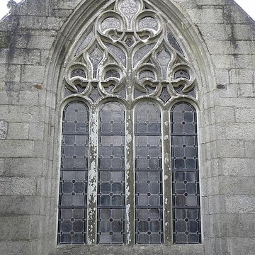 Église Sainte-Geneviève de Loqueffret