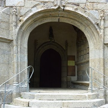 Église Sainte-Geneviève de Loqueffret