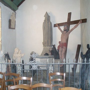 Église Sainte-Geneviève de Loqueffret