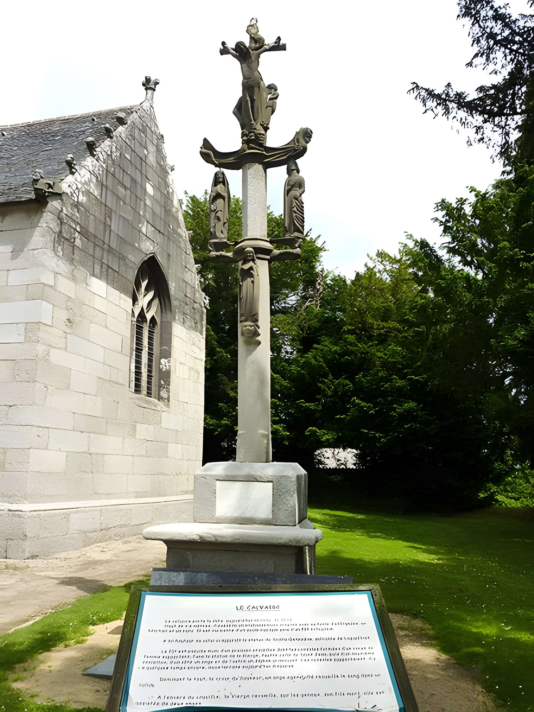 Église Sainte-Geneviève de Loqueffret